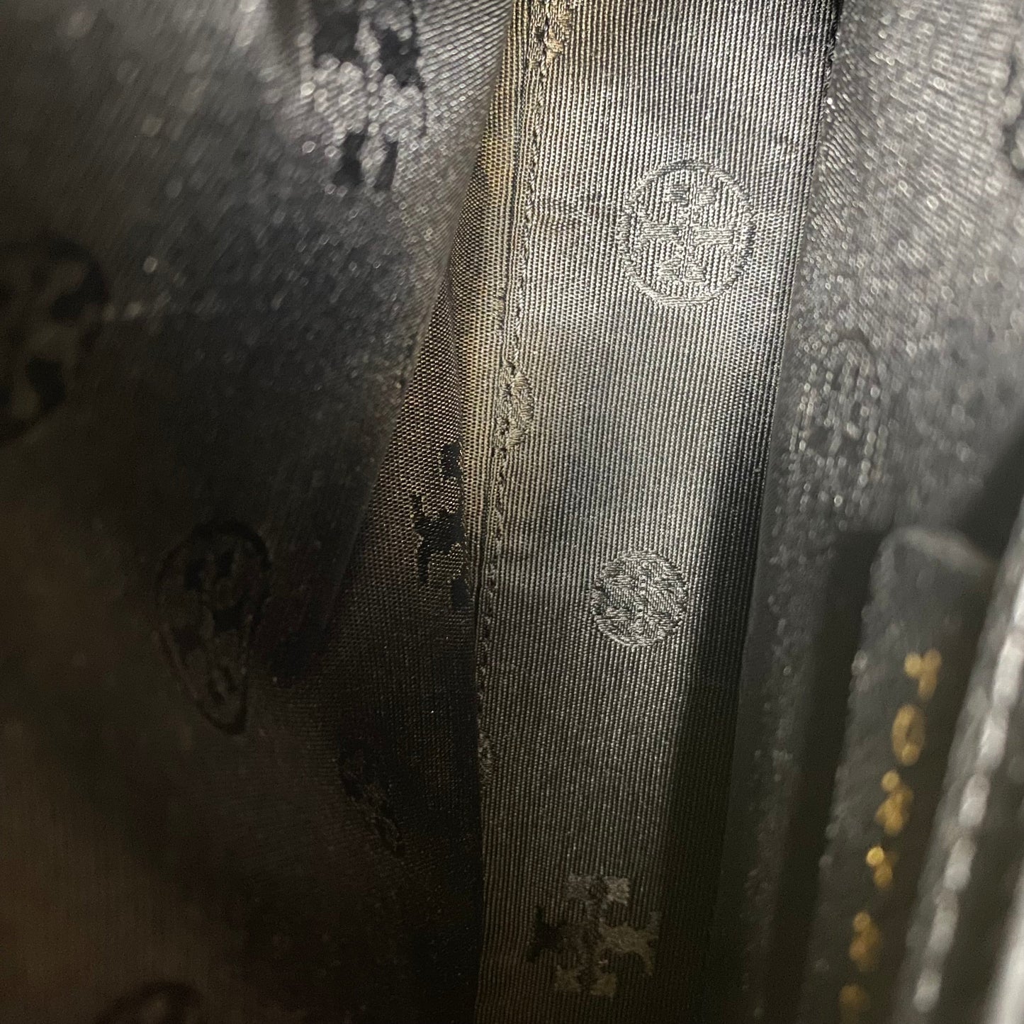 Crossbody Designer By Tory Burch, Size: Medium
