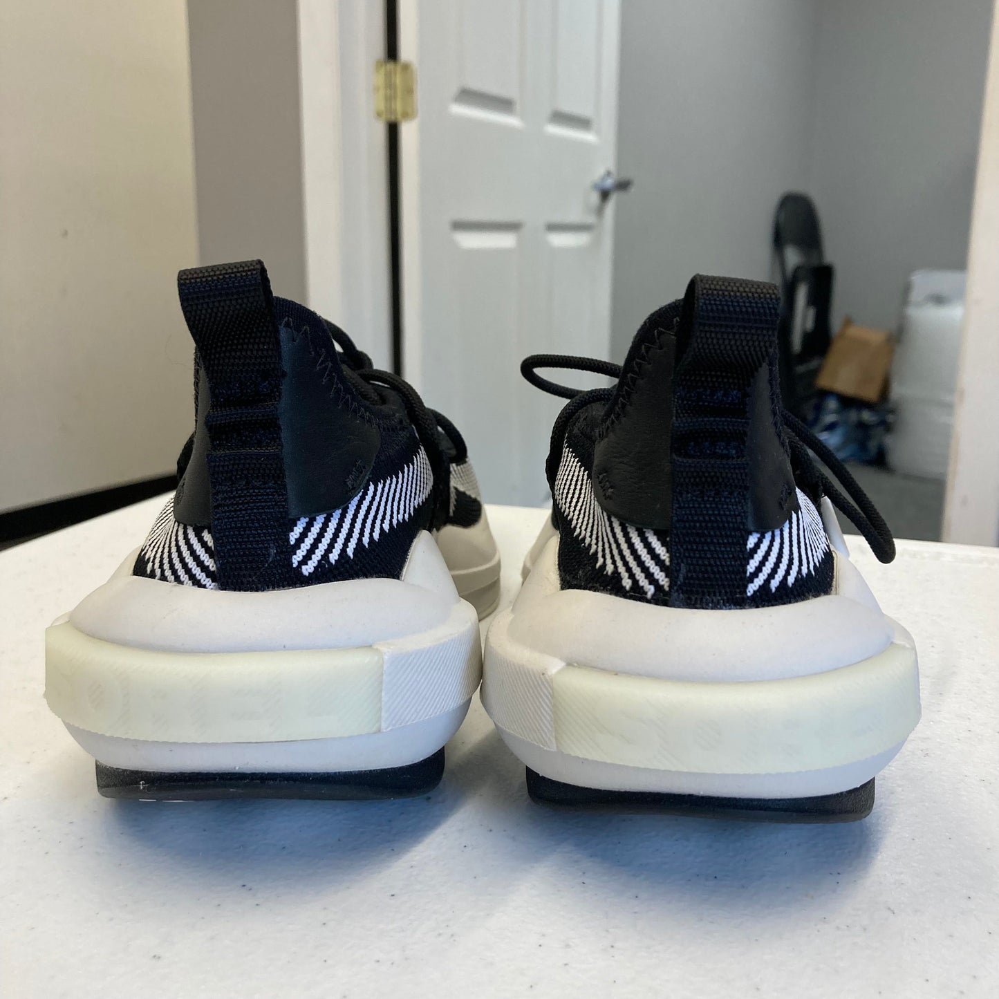 Shoes Athletic By Sorel In Black & White, Size:8