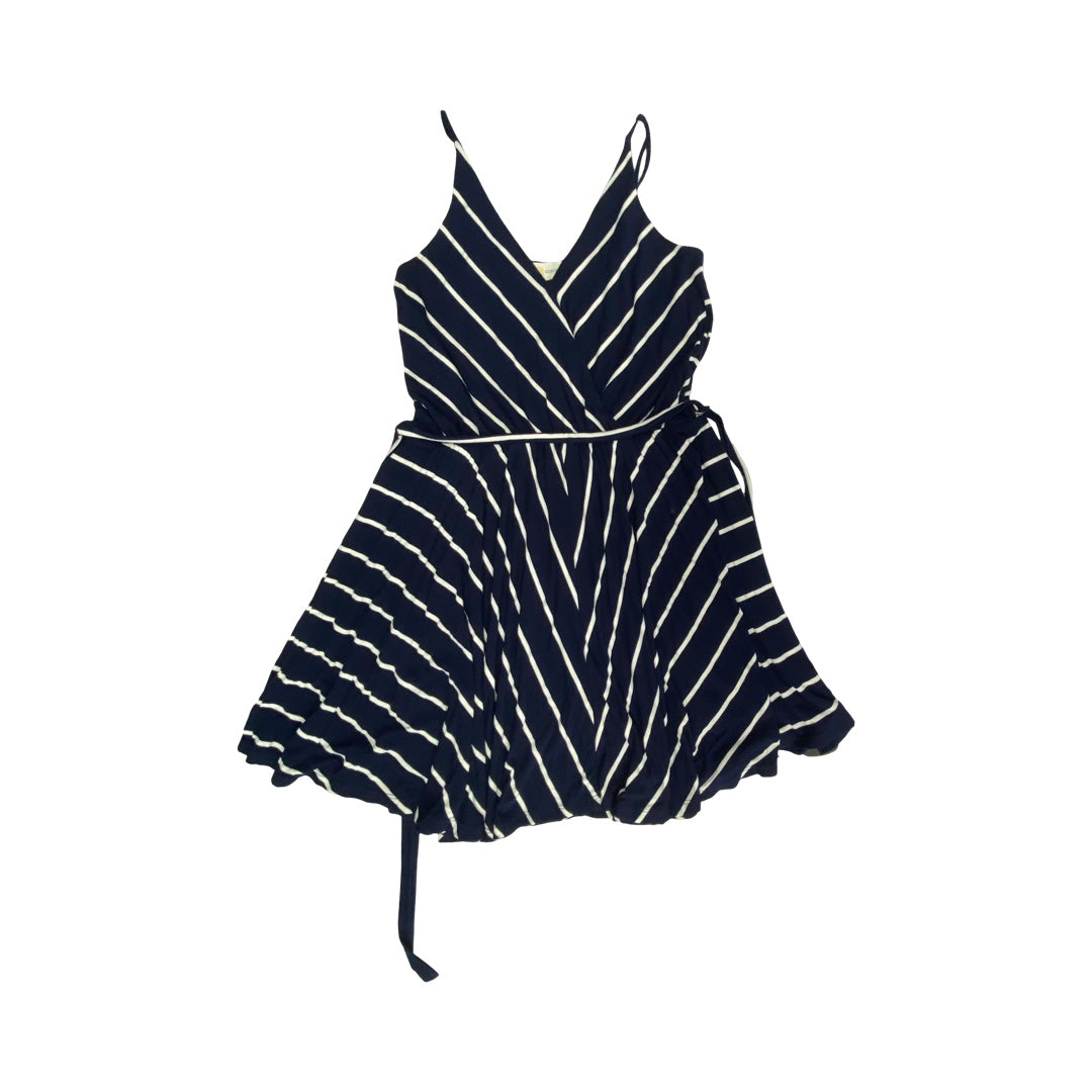 Dress Casual Short By Ocean Drive In Striped Pattern, Size:M