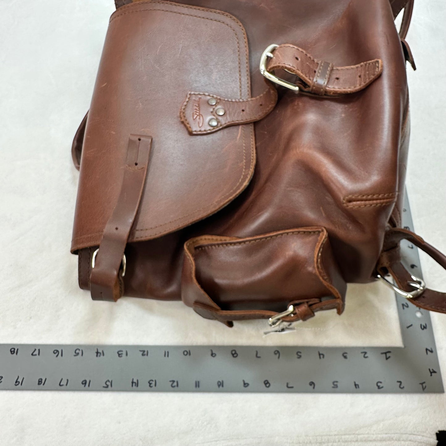 Backpack Leather By SADDLEBACK, Size: Medium