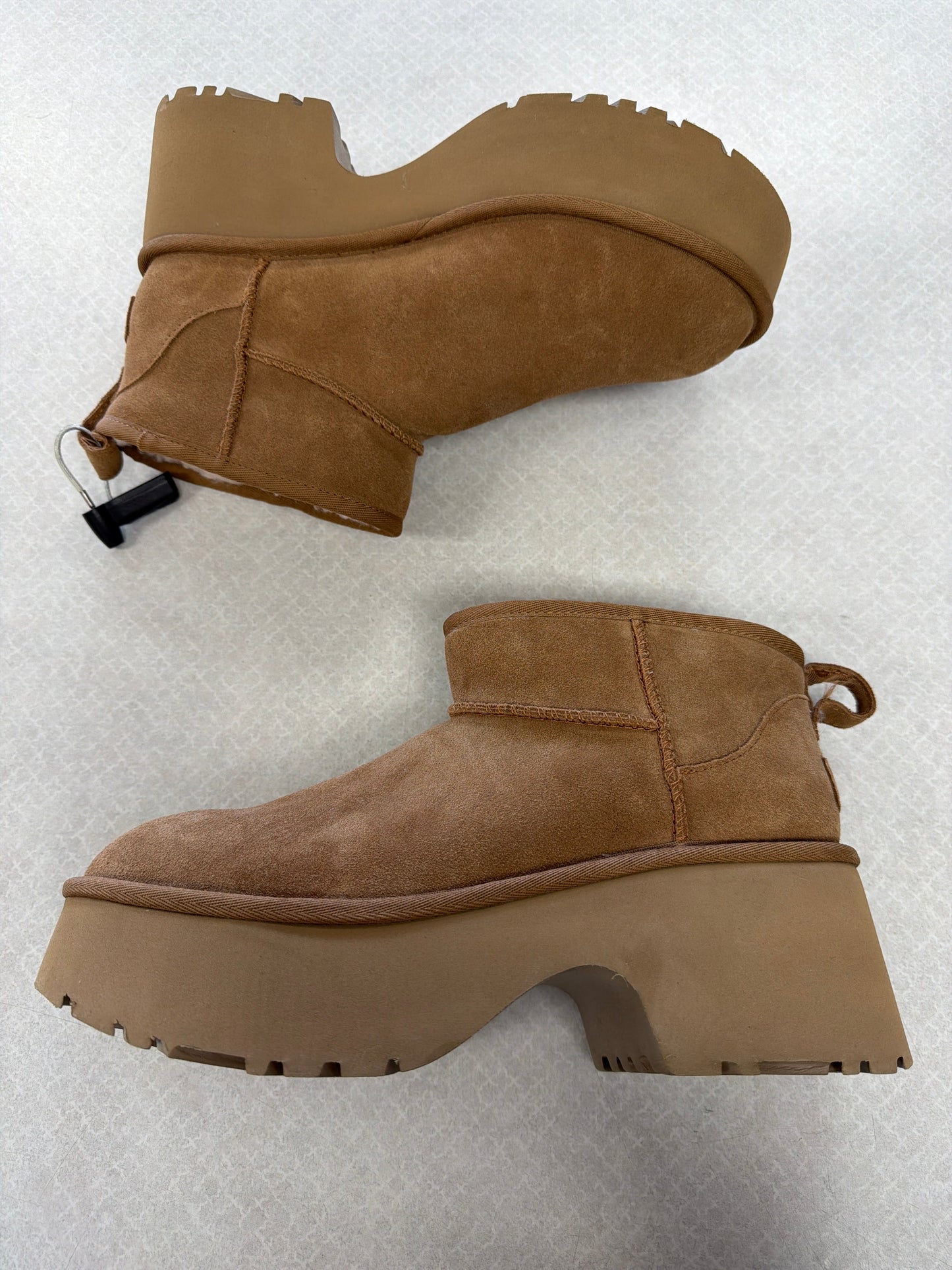 Boots Designer By Ugg In Tan, Size:10