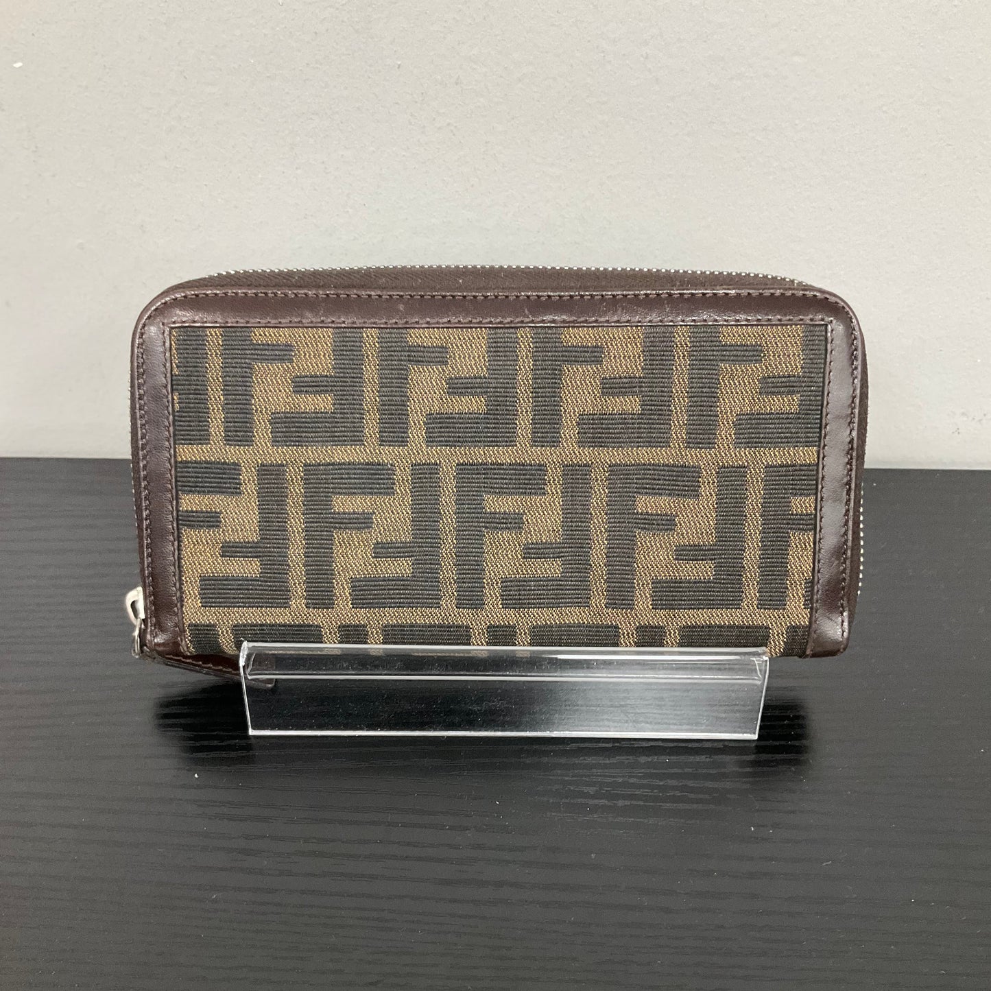 Wallet Luxury Designer By Fendi In Brown, Size:Medium