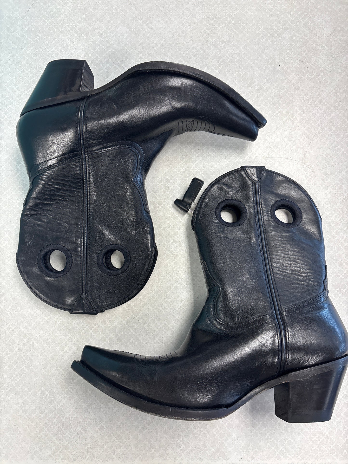 Boots Western By Clothes Mentor In Black, Size:9.5