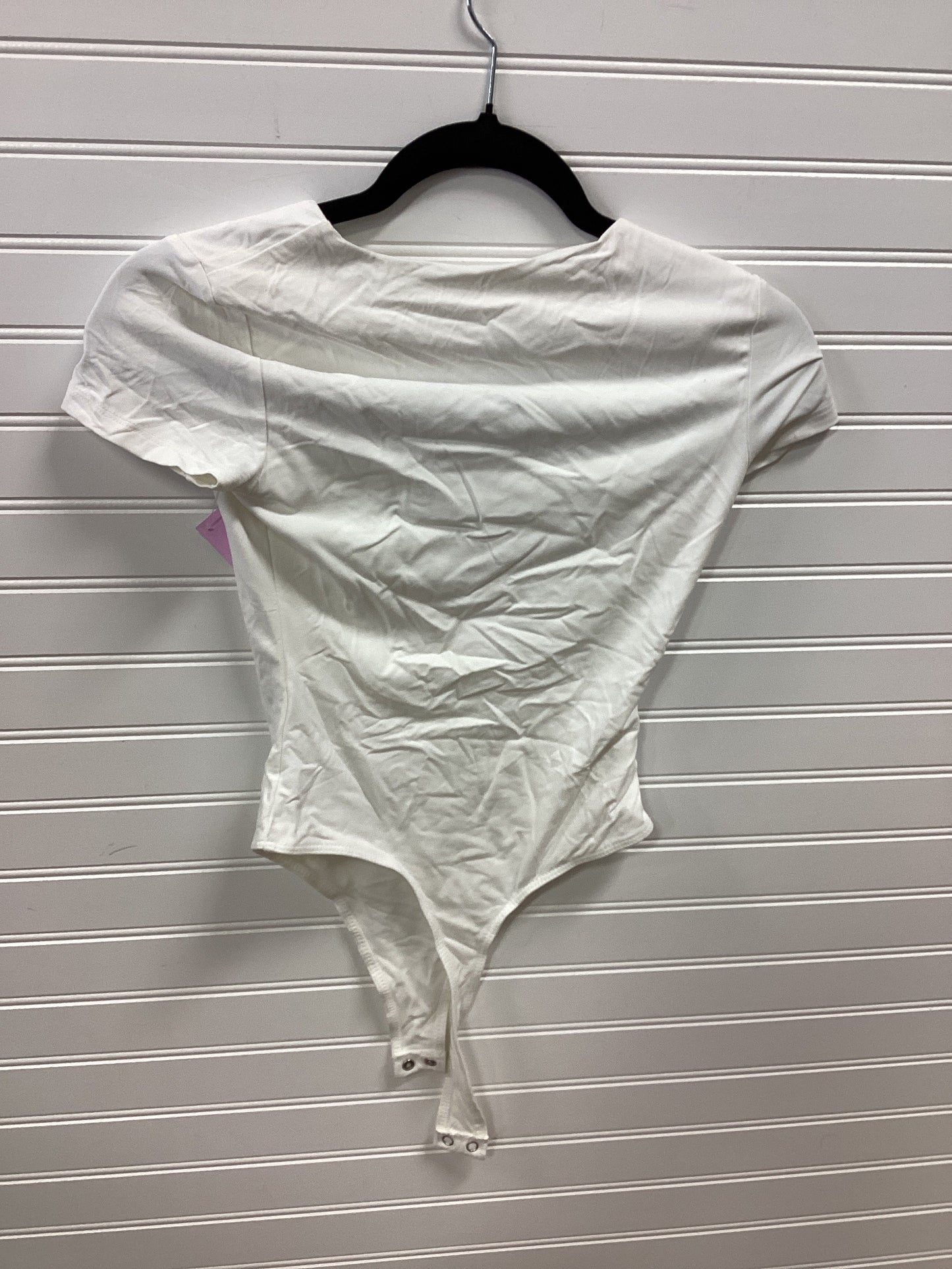 Top Ss By Pink Rose In White