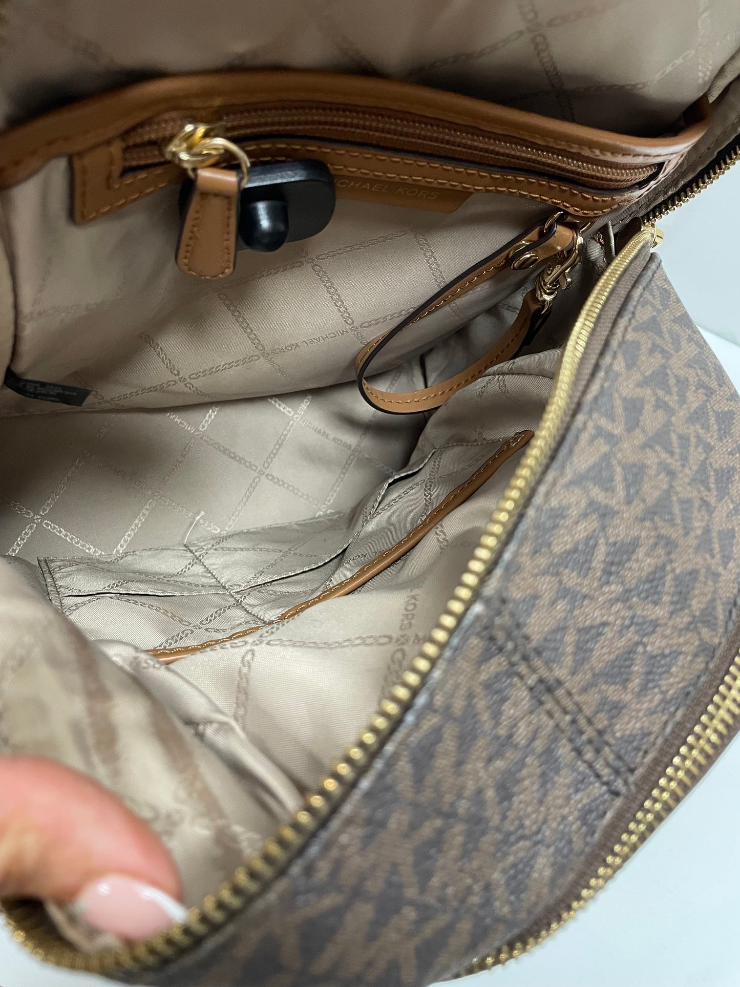 Backpack Designer By Michael Kors, Size: Medium