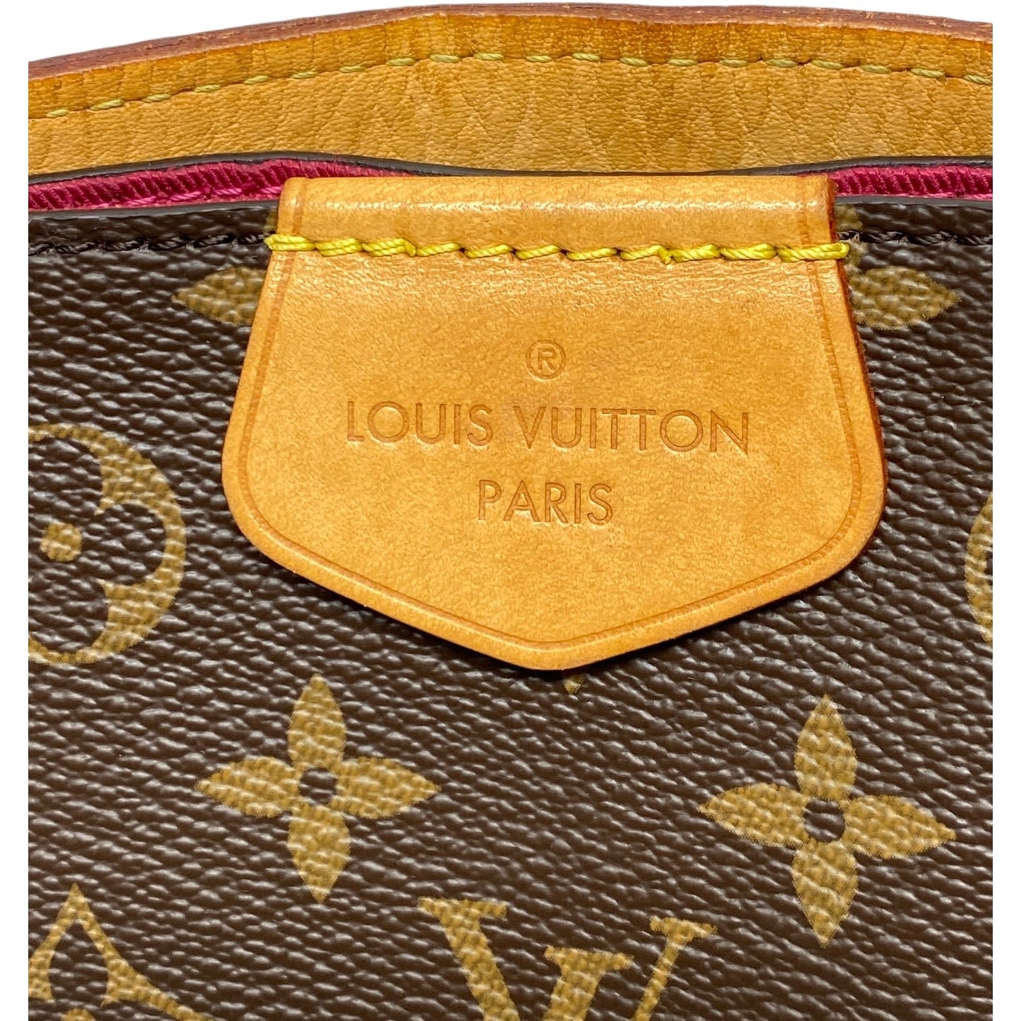 Handbag Luxury Designer By Louis Vuitton, Size: Large