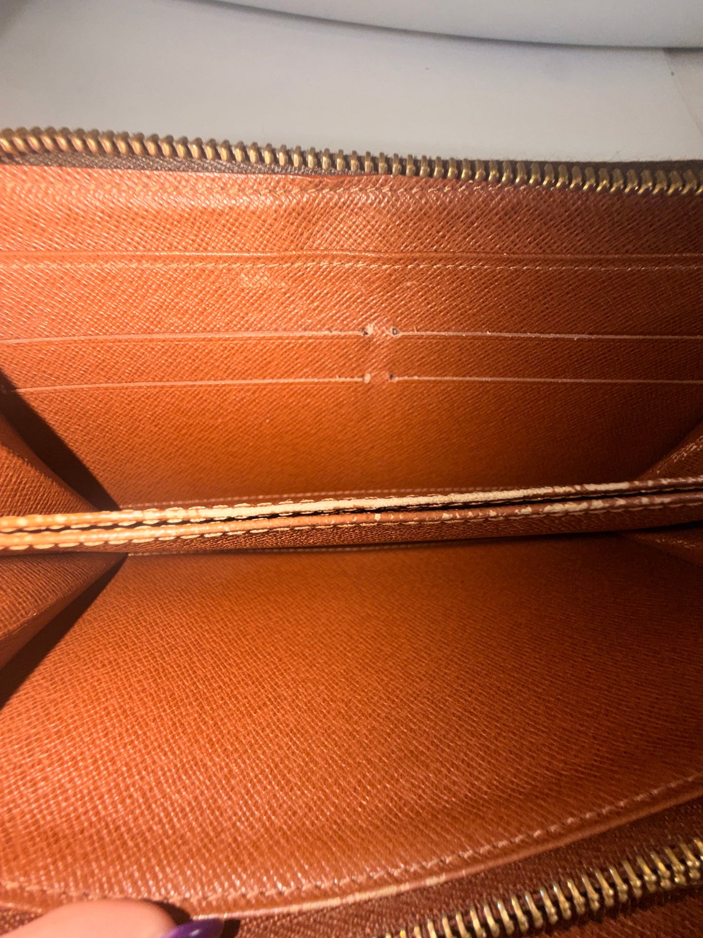 Wallet Luxury Designer By Louis Vuitton, Size: Medium