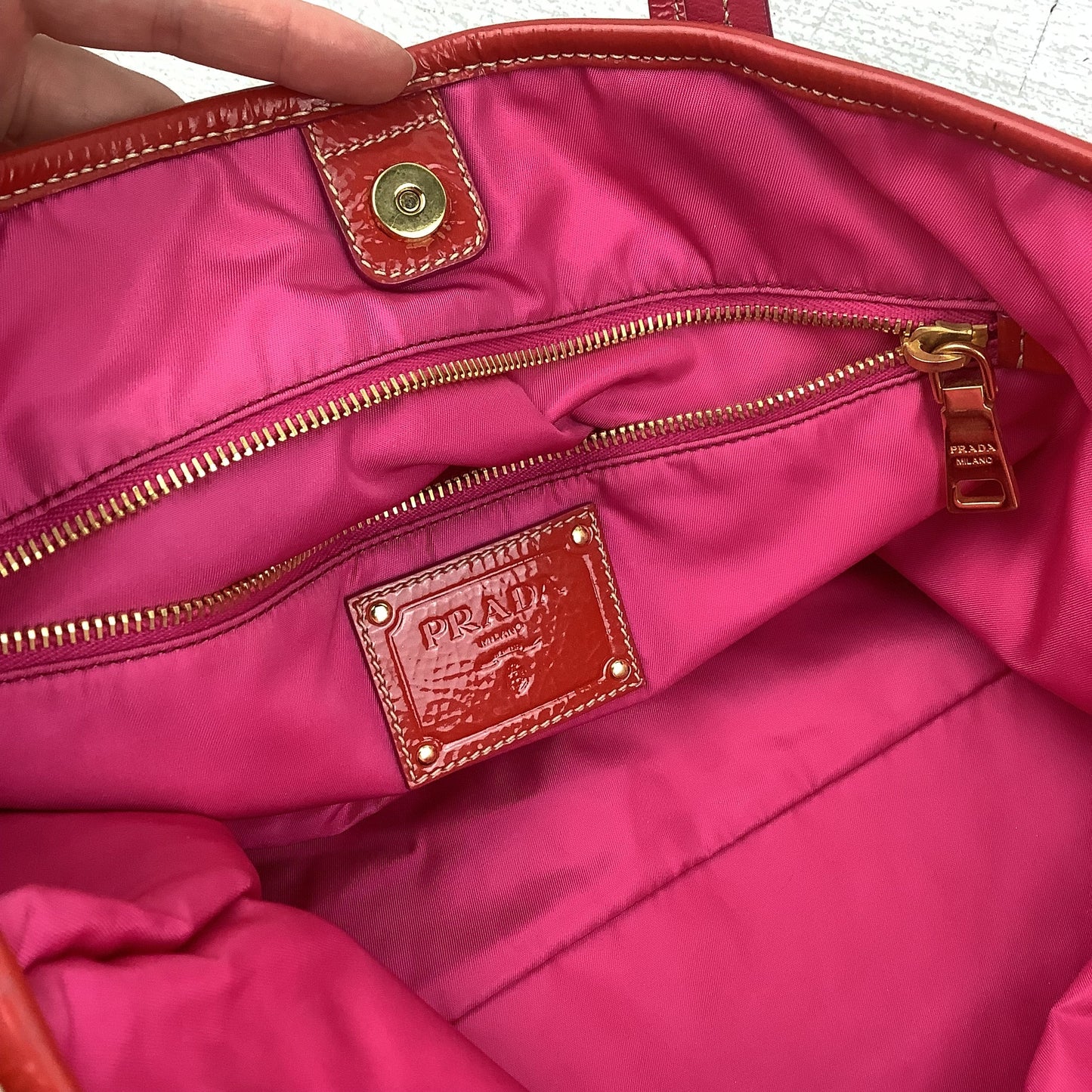 Handbag Luxury Designer By Prada, Size: Medium