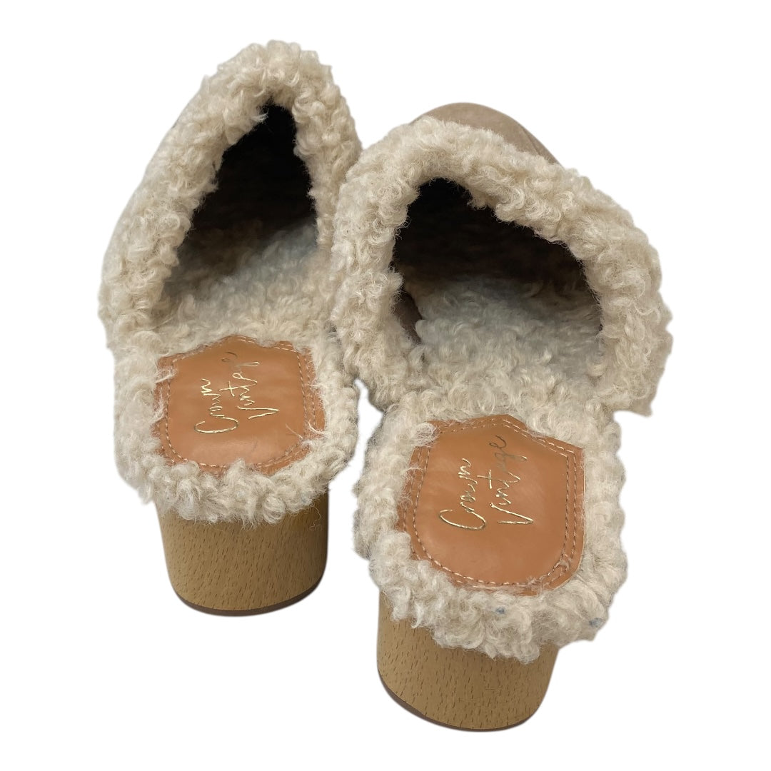 Shoes Heels Block By Crown Vintage In Taupe, Size:7