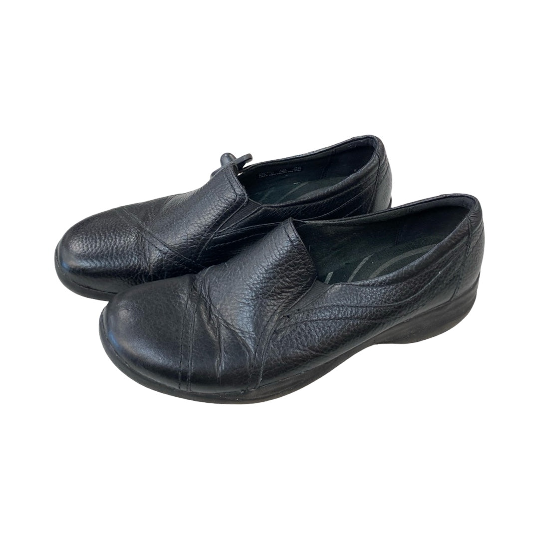 Shoes Flats By Clarks In Black, Size:11