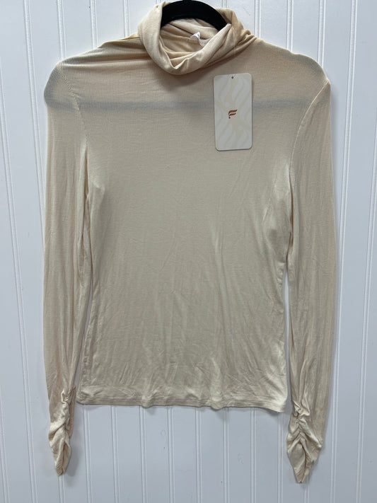 Athletic Top Ls Collar By Fabletics In Cream, Size:S