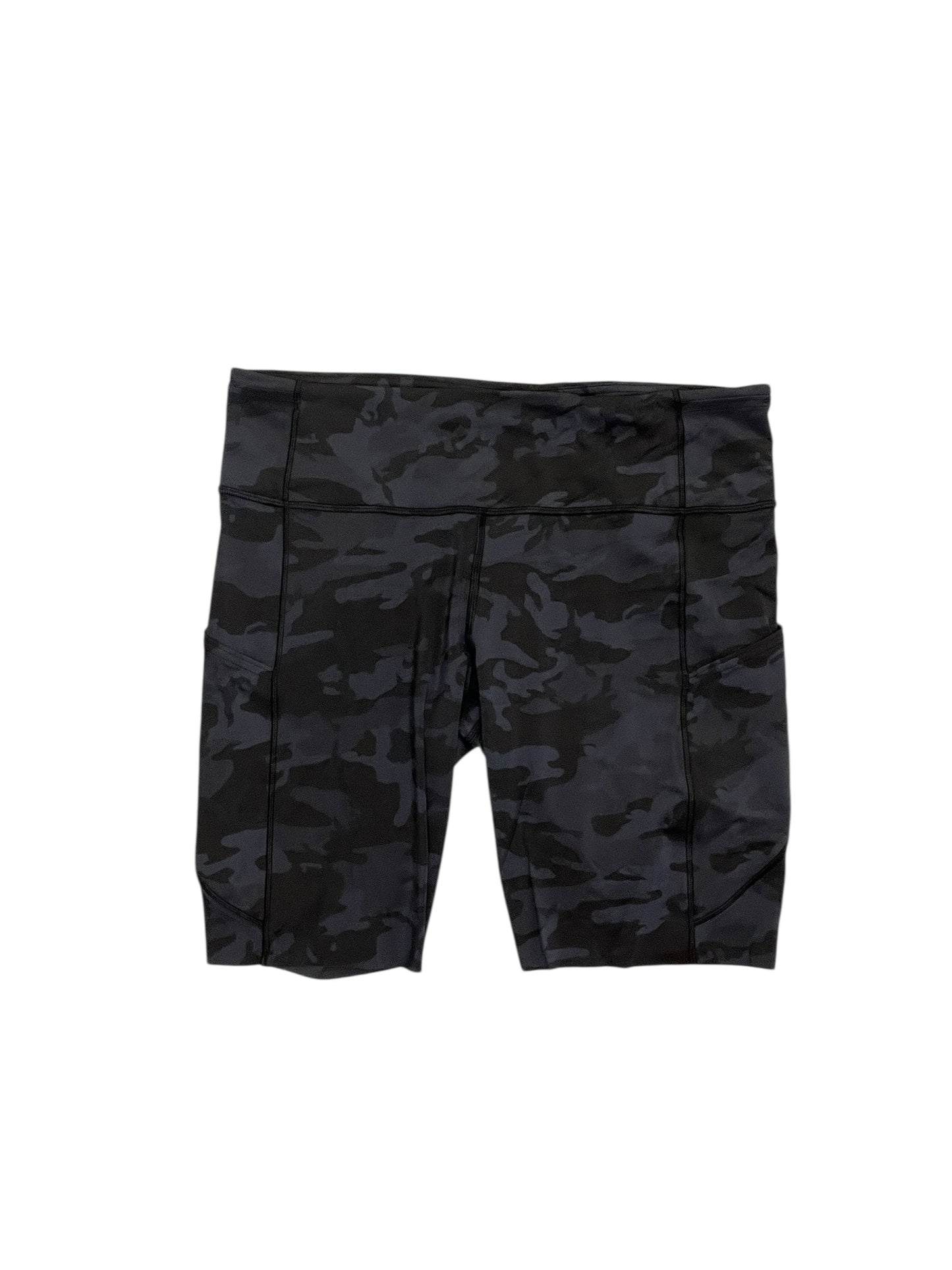 Athletic Shorts By Lululemon In Camouflage Print, Size:L
