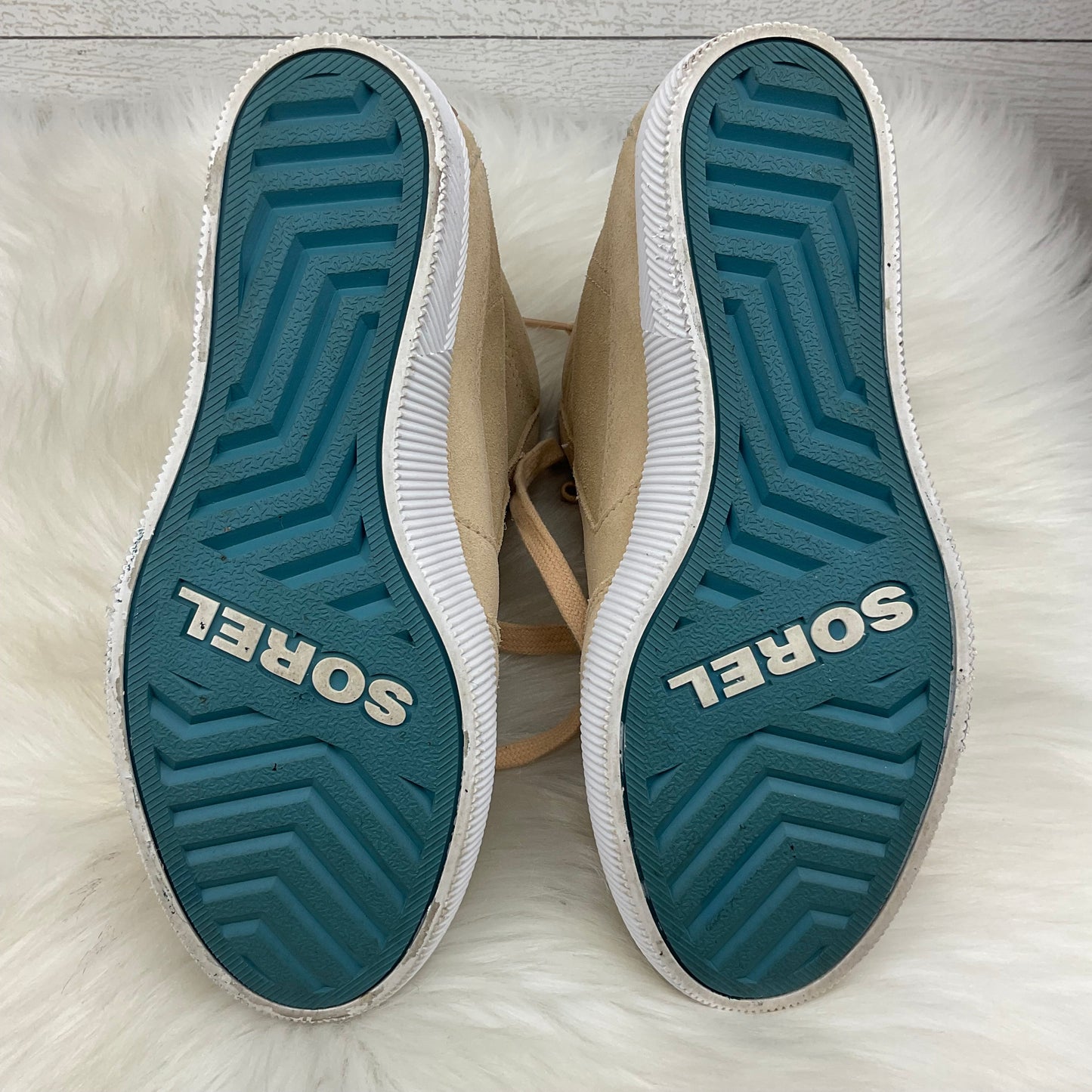 Boots Hiking By Sorel In Tan, Size: 6