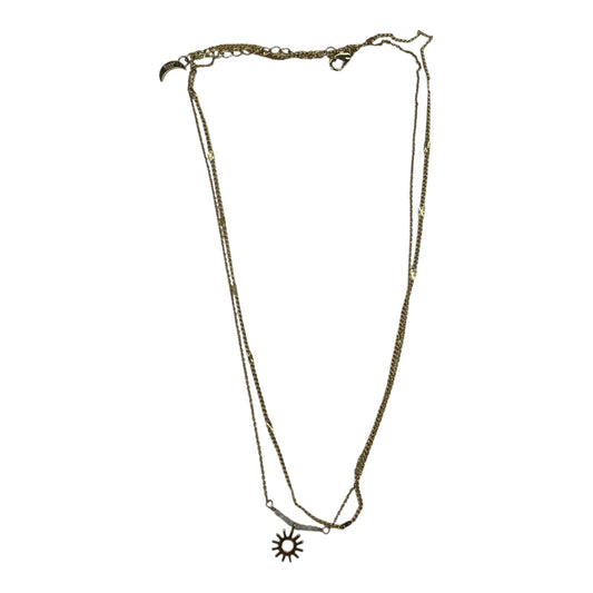 Necklace Layered By Clothes Mentor In Gold