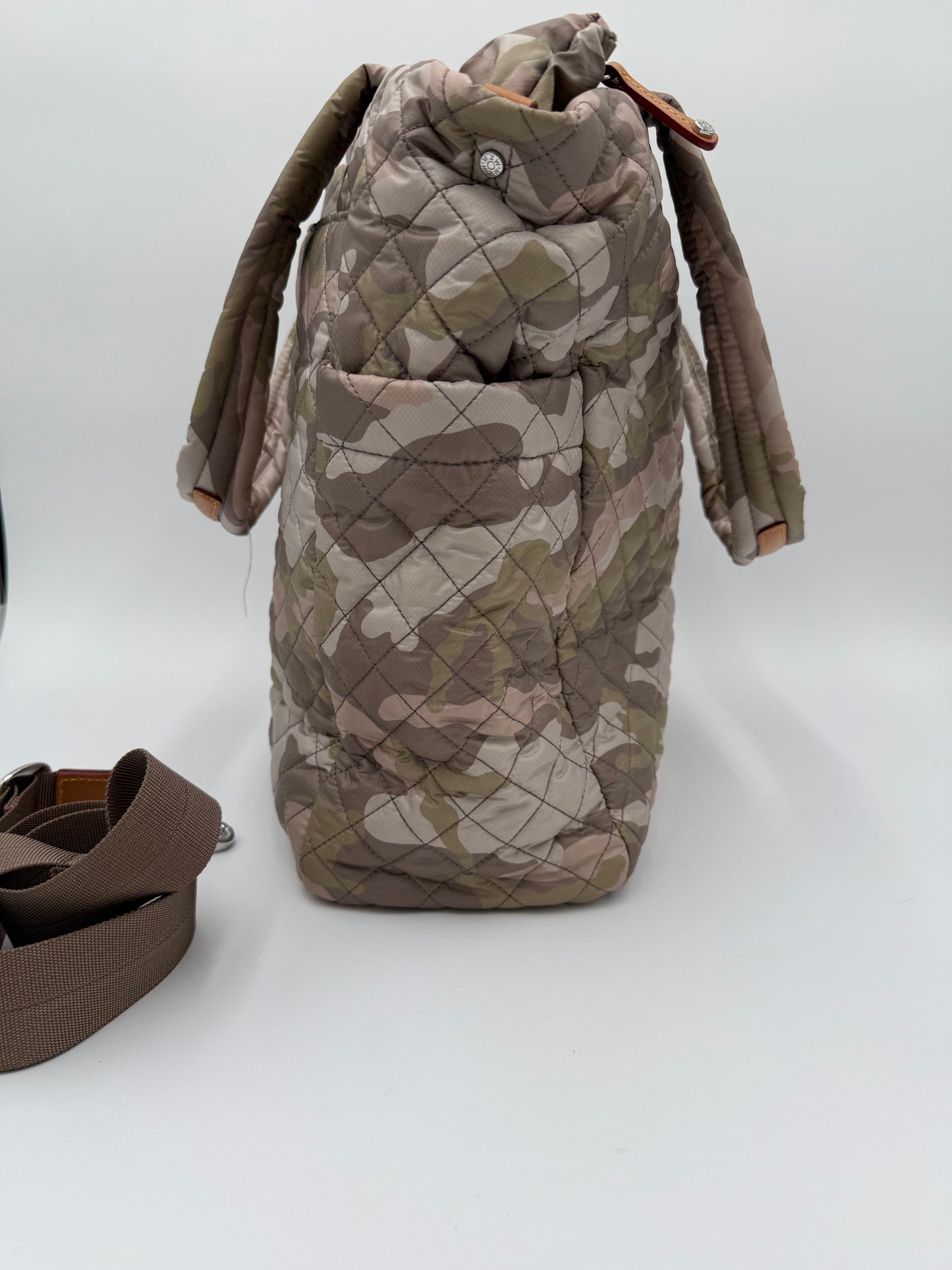 Tote Designer By Mz Wallace, Size: Medium