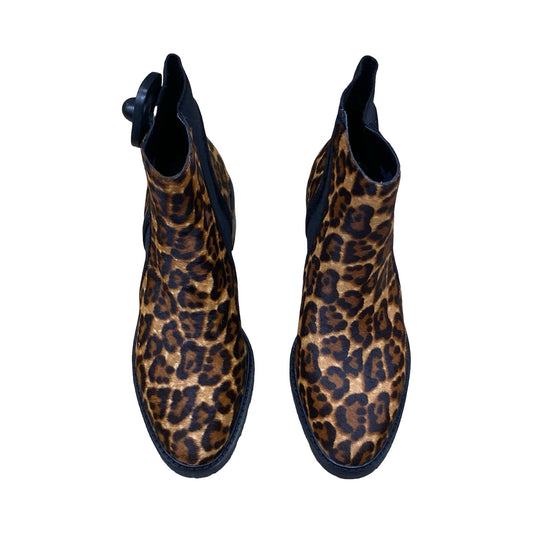Boots Ankle Heels By Crown Vintage In Animal Print, Size:6