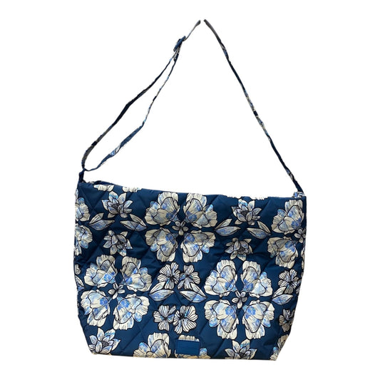 Crossbody By Vera Bradley In Blue, Size:Large