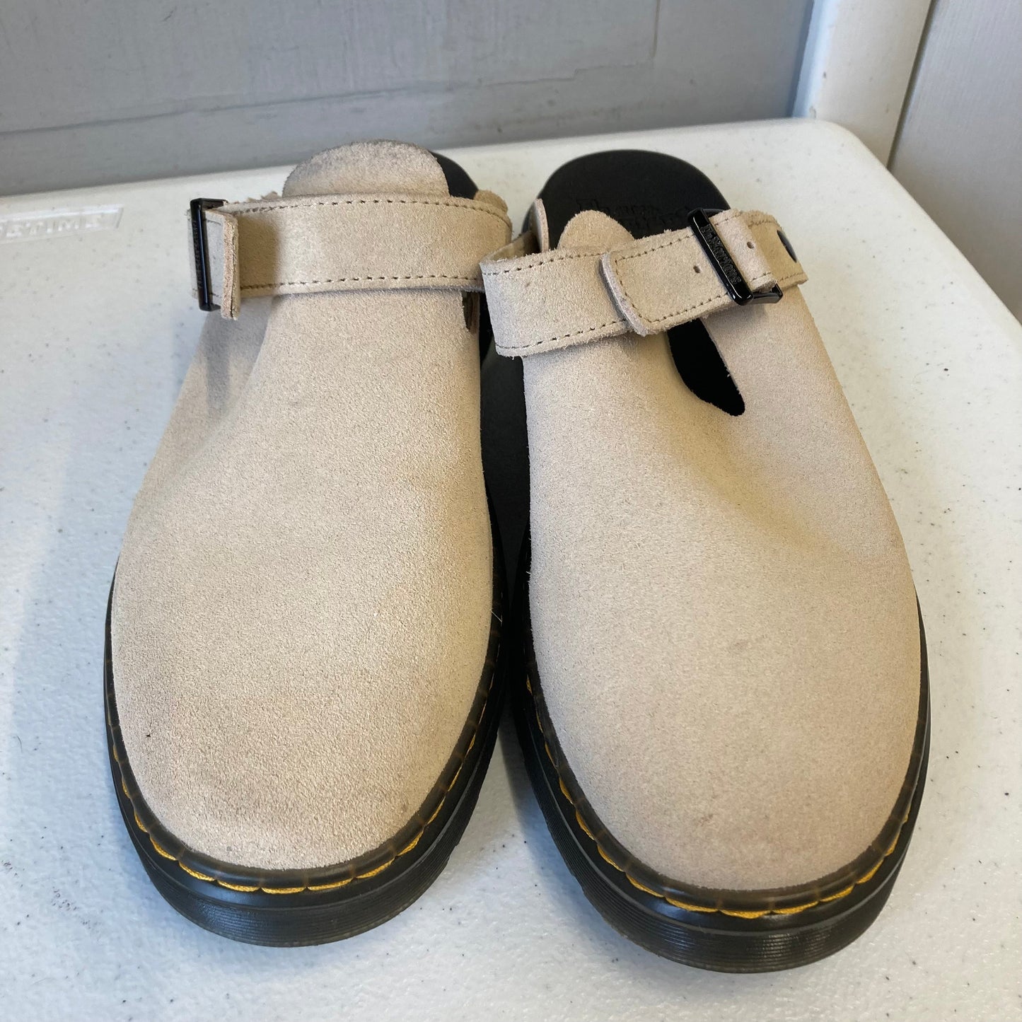 Shoes Flats By Dr Martens In Taupe, Size:12