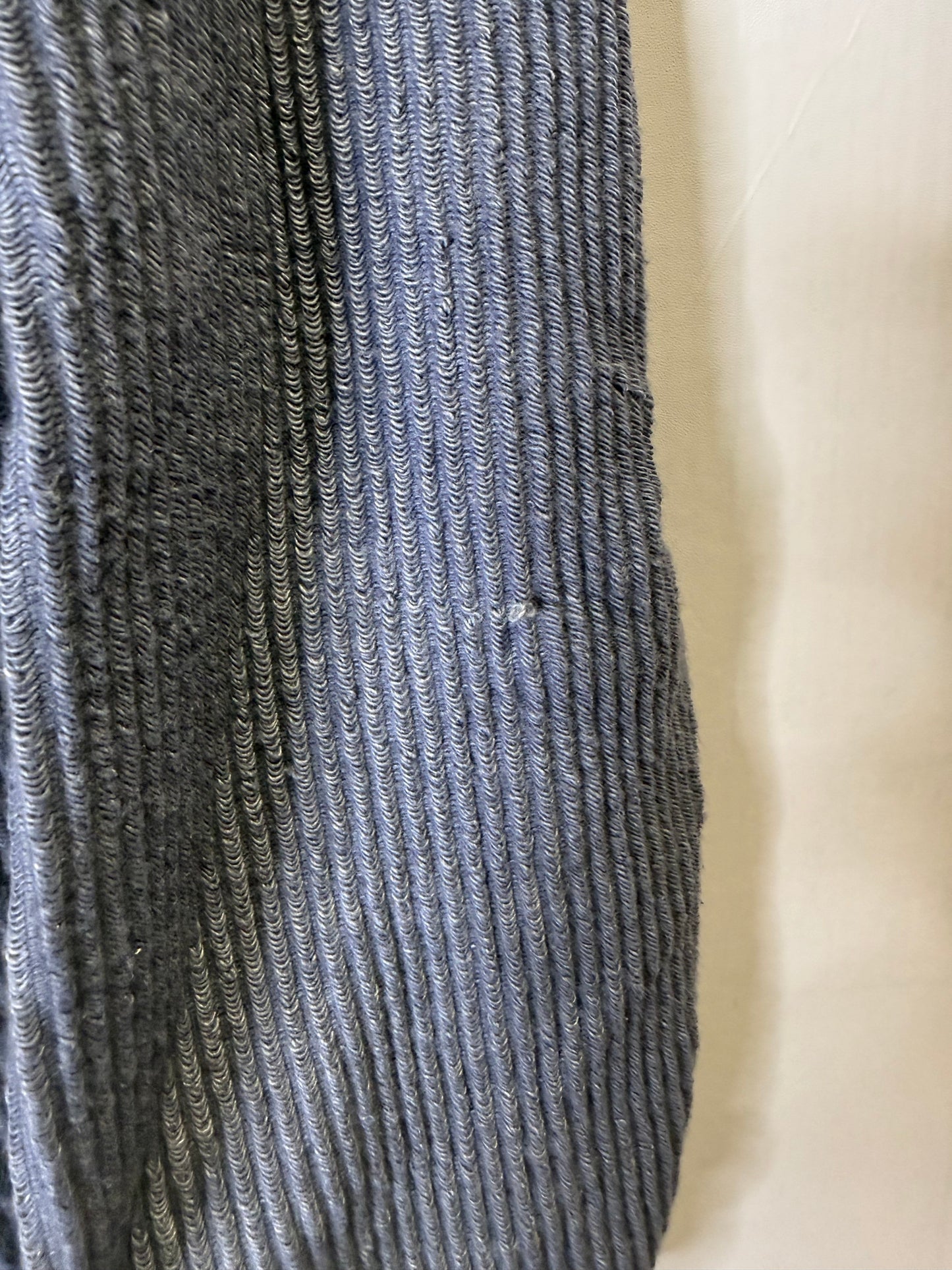 Sweatshirt Crewneck By Clothes Mentor In Navy, Size: S