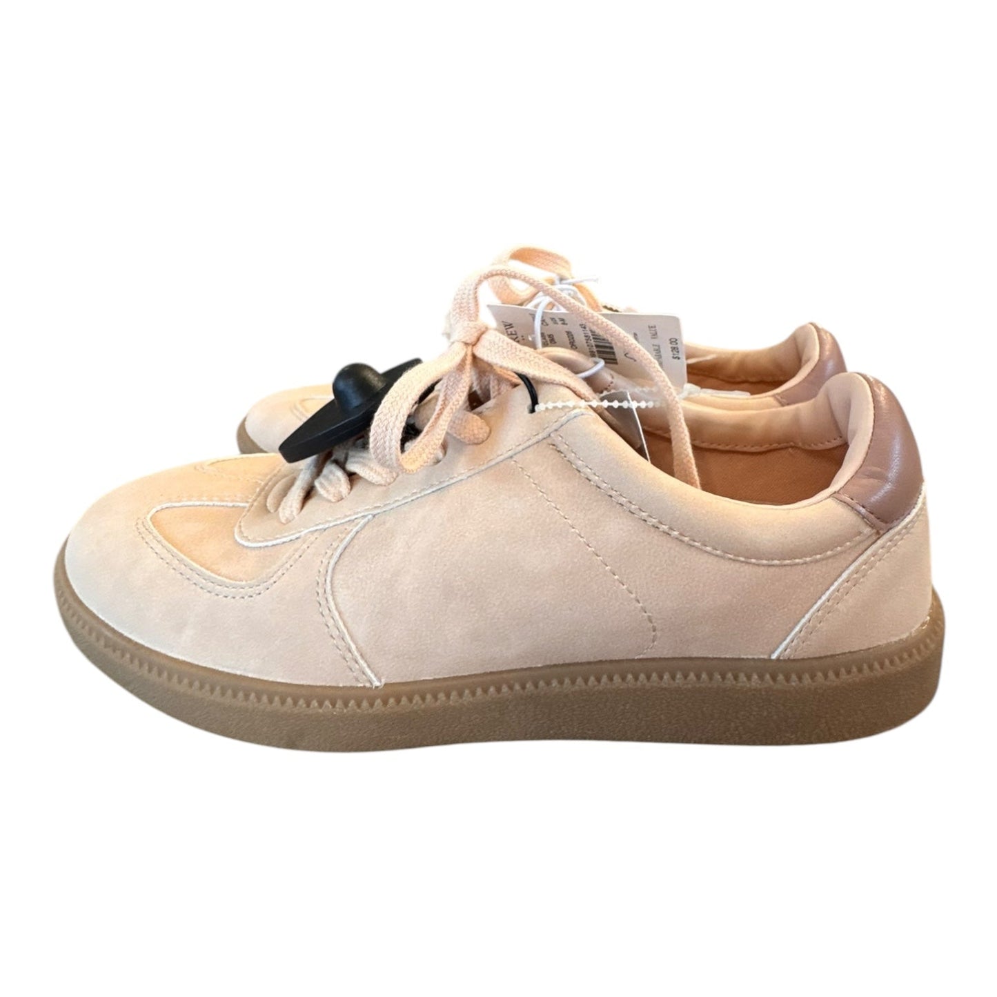 Shoes Sneakers By J. Crew In Peach, Size:8