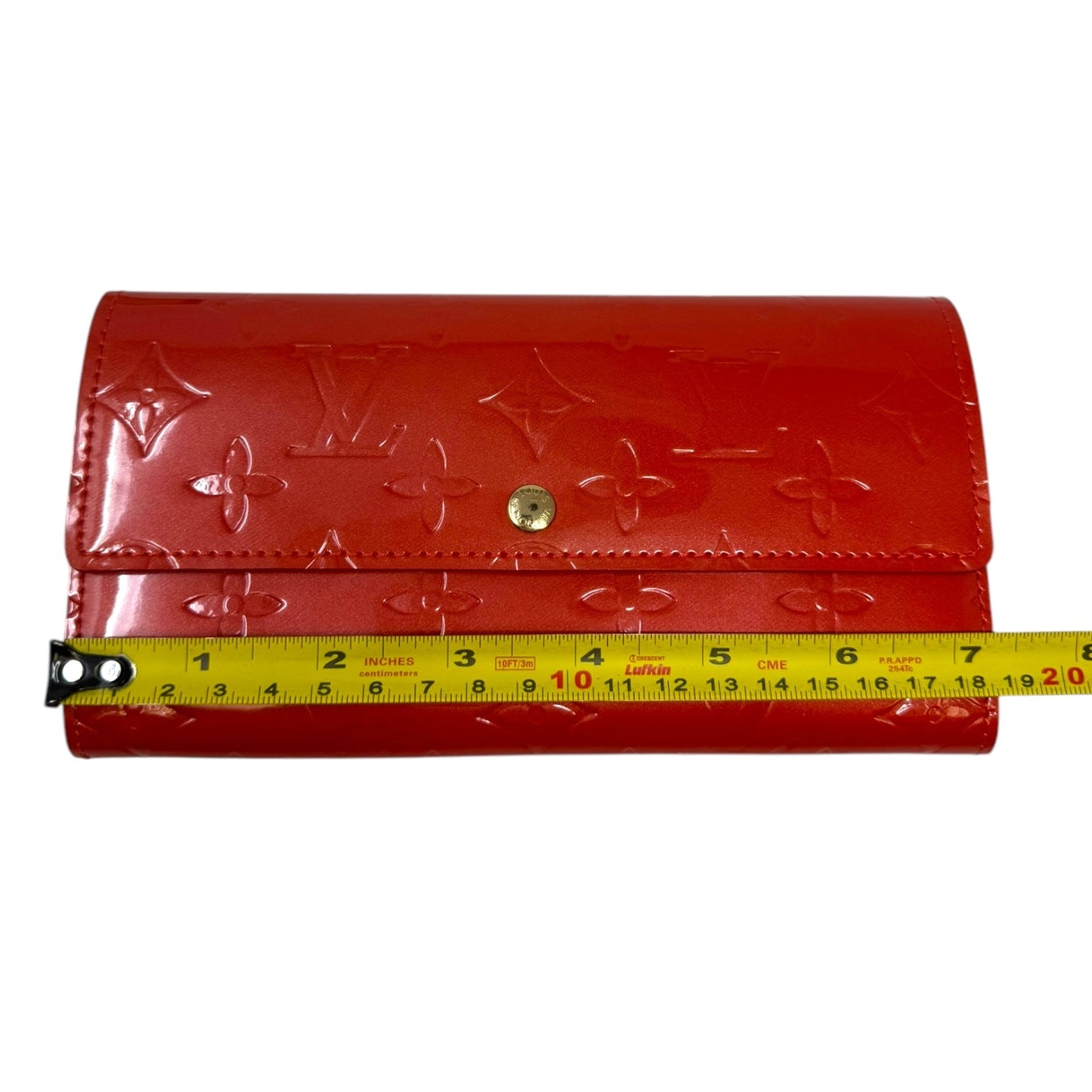 Sarah Vernis Embossed Patent Leather Wallet in Rouge Luxury Designer By Louis Vuitton, Size: Large