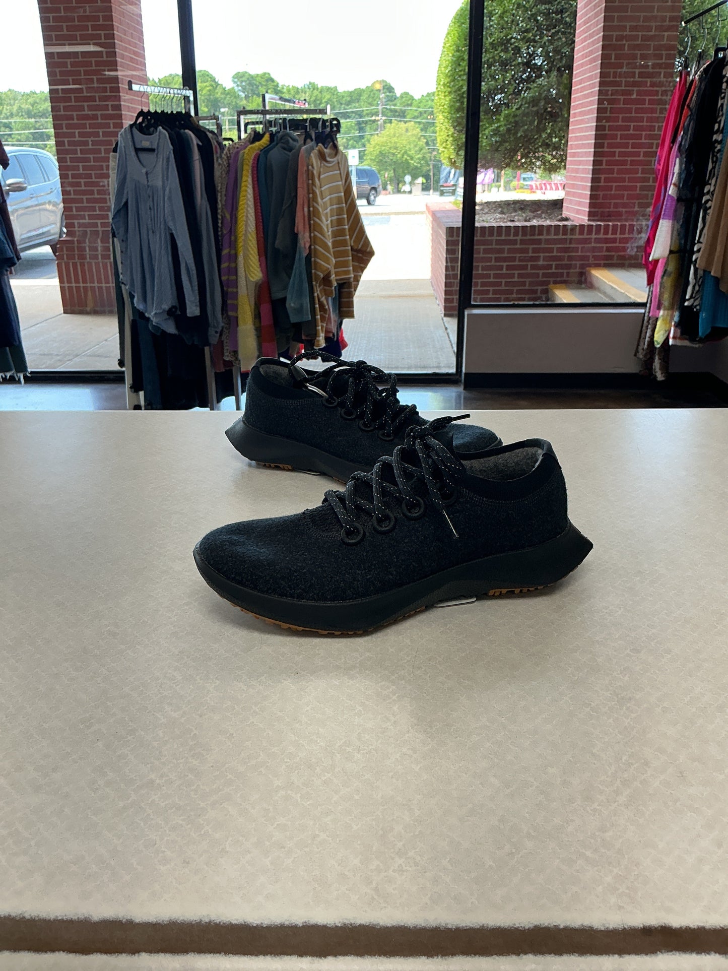 Shoes Athletic By Allbirds In Black, Size:9