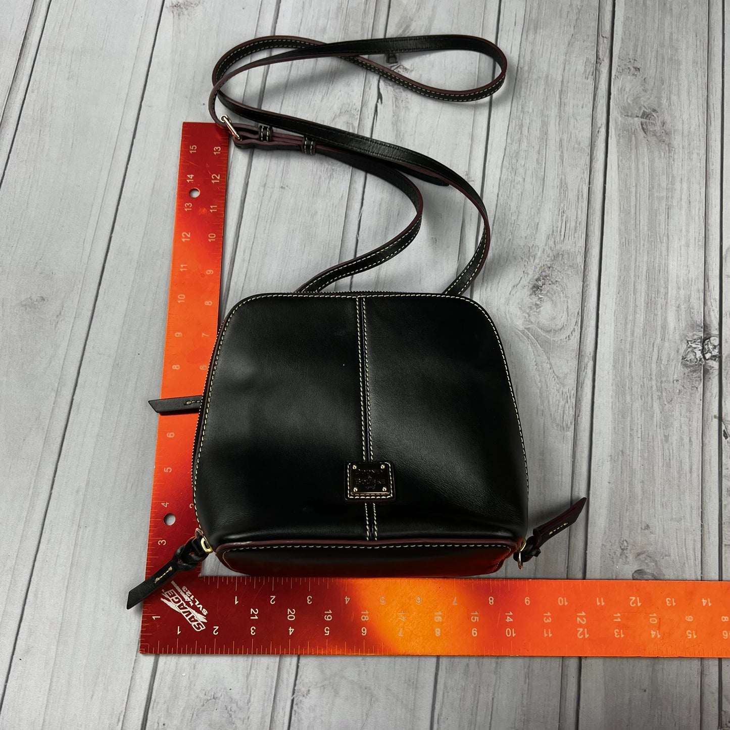 Crossbody Designer By Dooney And Bourke, Size: Medium