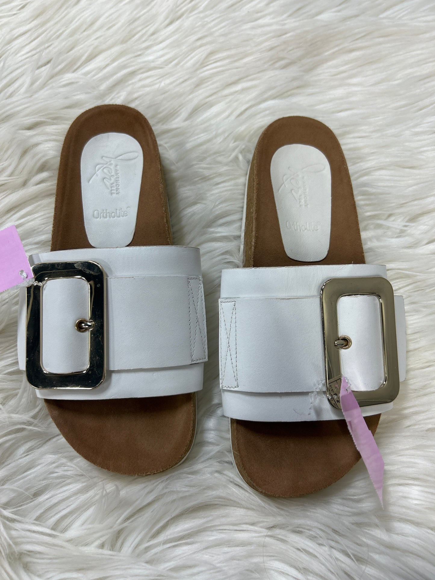 Sandals Flats By Cmc In White, Size:6.5