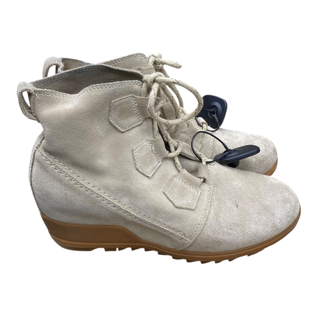 Boots Designer By Sorel In Beige, Size:10