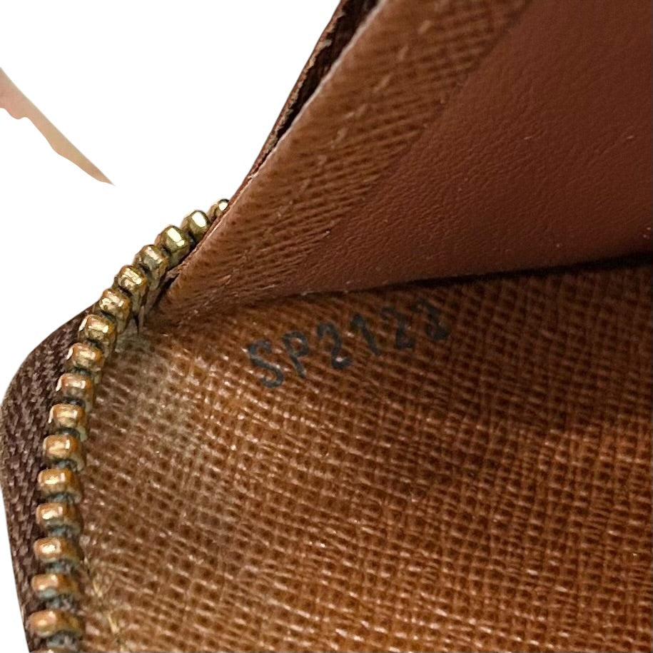 Wallet Luxury Designer By Louis Vuitton, Size: Large