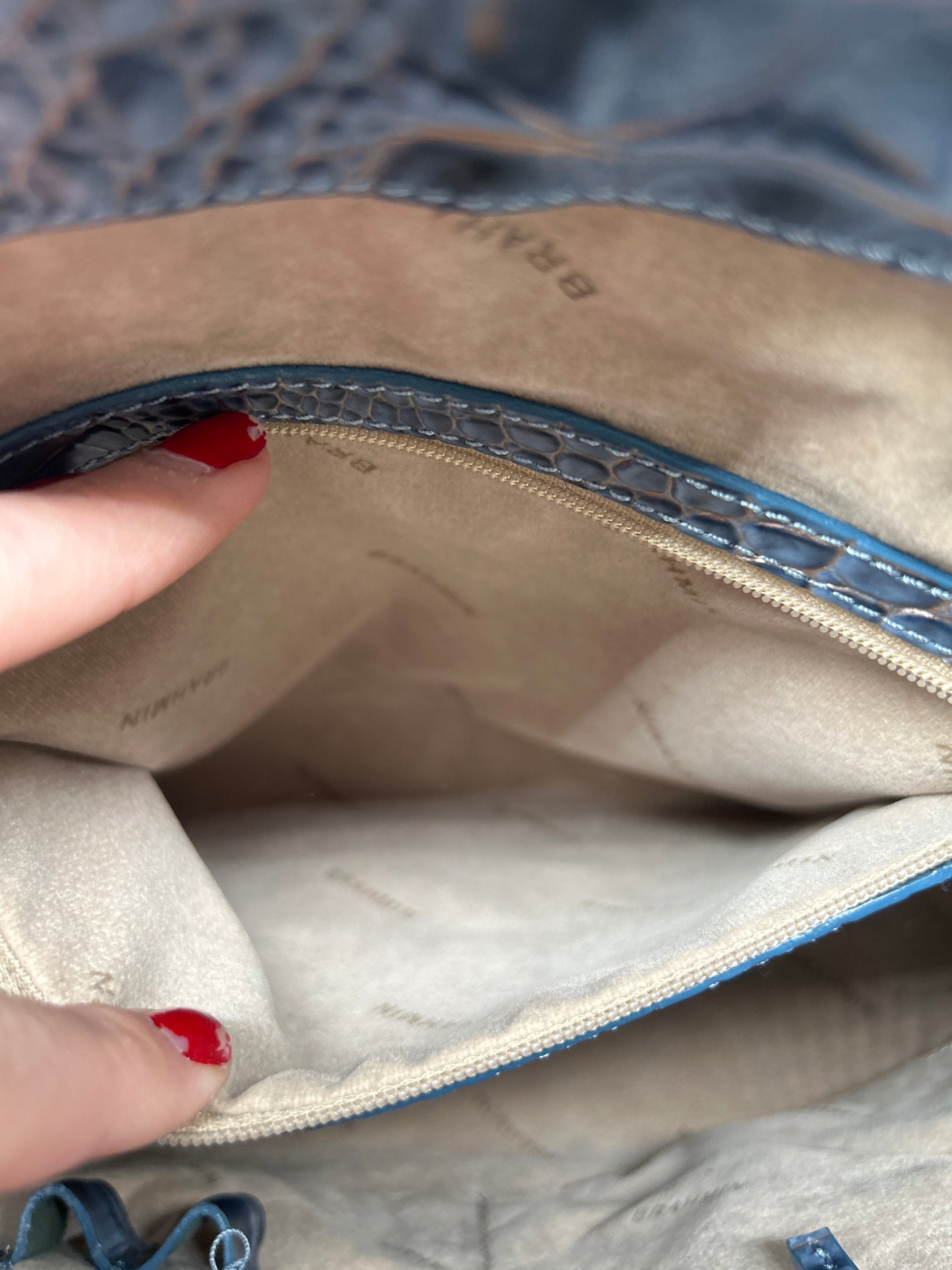 Handbag Designer By Brahmin, Size: Large