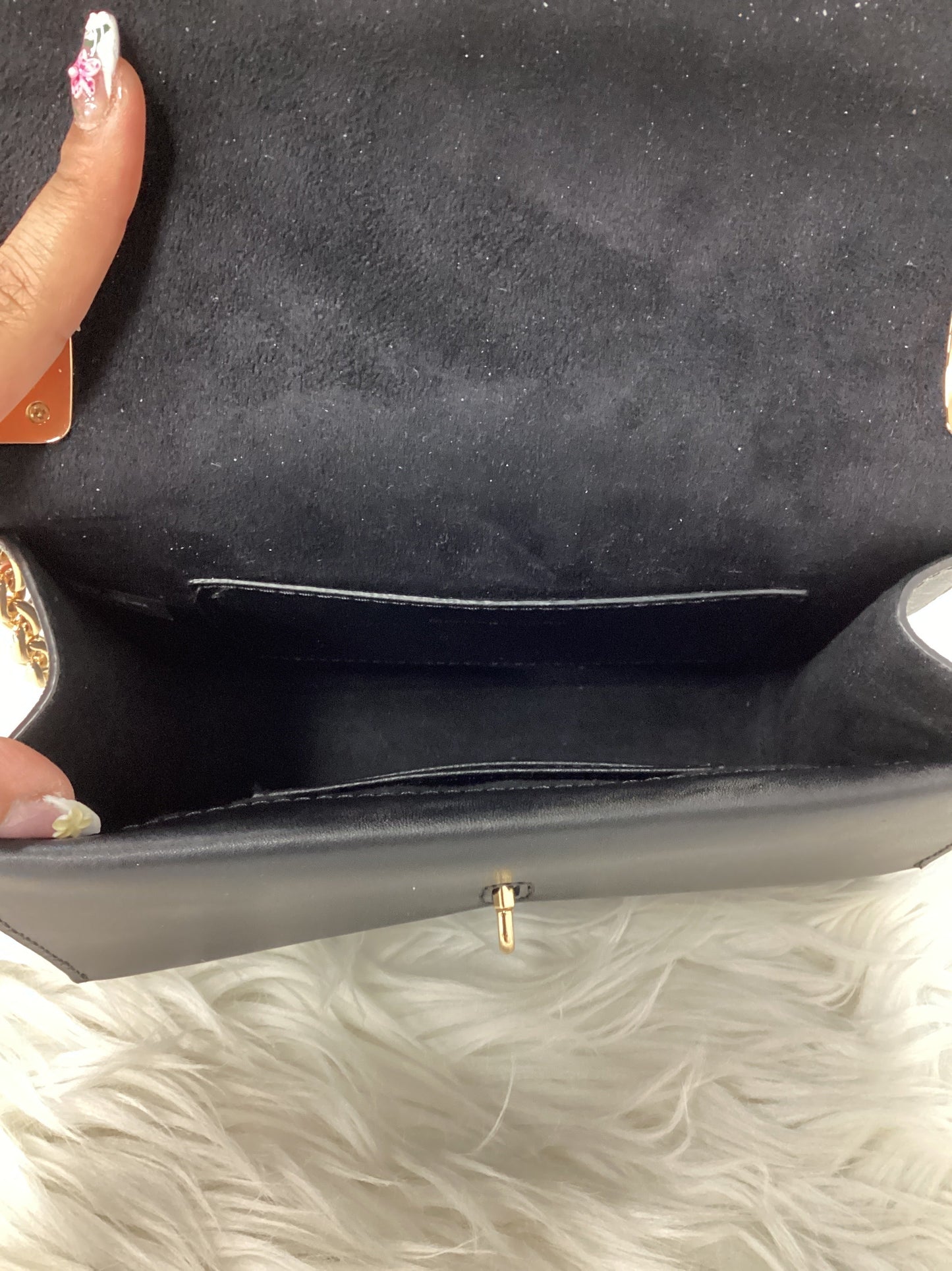 Handbag By Michael Kors In Black, Size:Large