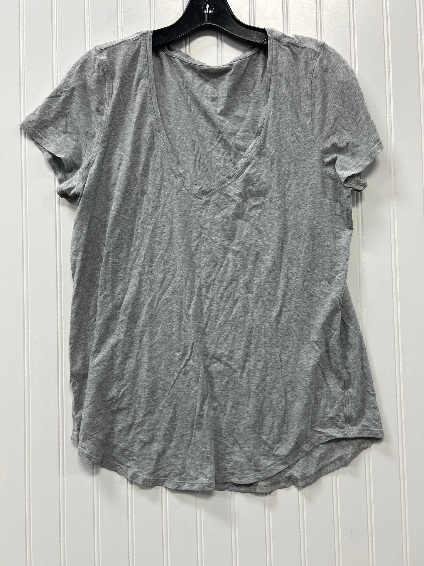 Athletic Top Ss By Lululemon In Grey, Size:M