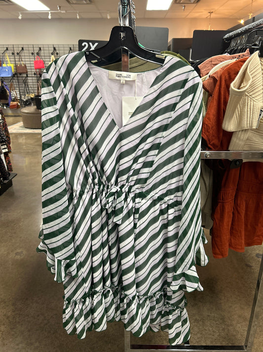 Dress Designer By Diane Von Furstenberg In Striped Pattern, Size:M