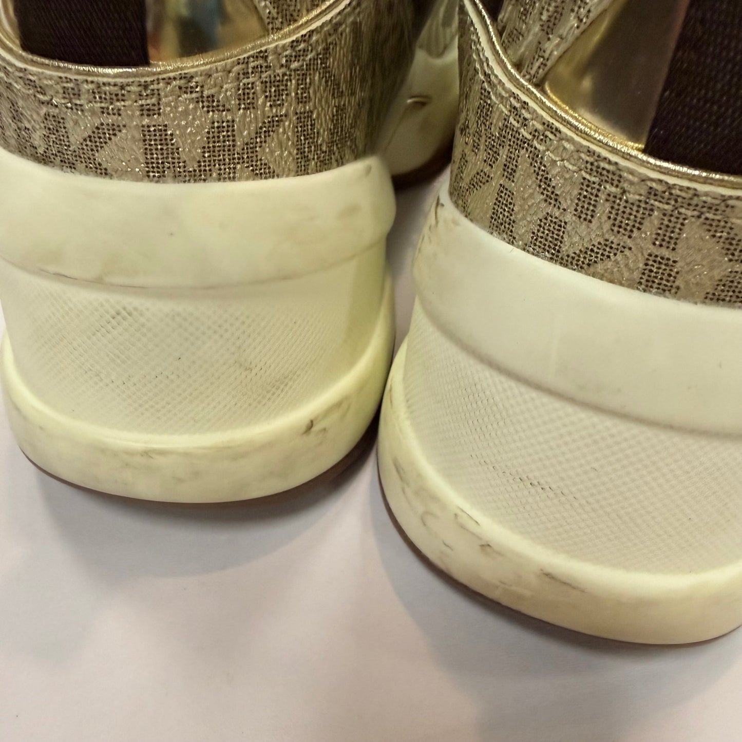 Shoes Sneakers Platform By Cmb In Cream & White, Size: 8.5