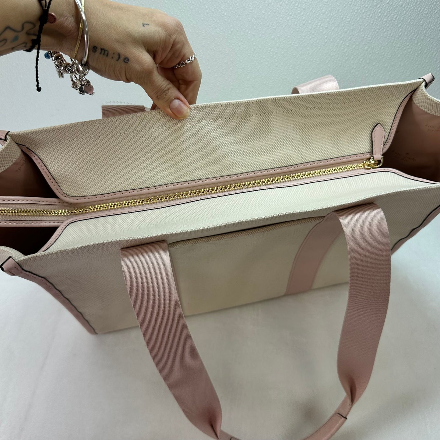 Tote Designer By Kate Spade, Size: Large
