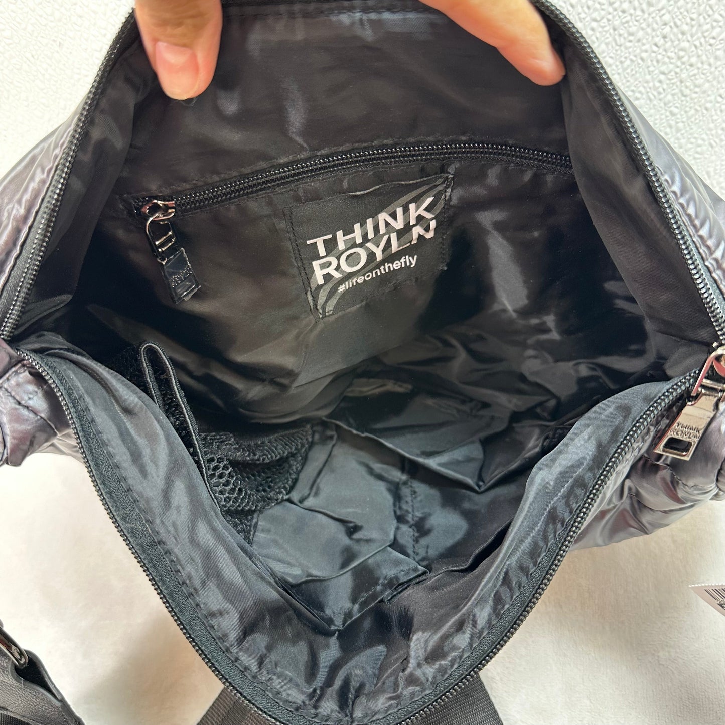 Crossbody By Think Royln, Size: Small
