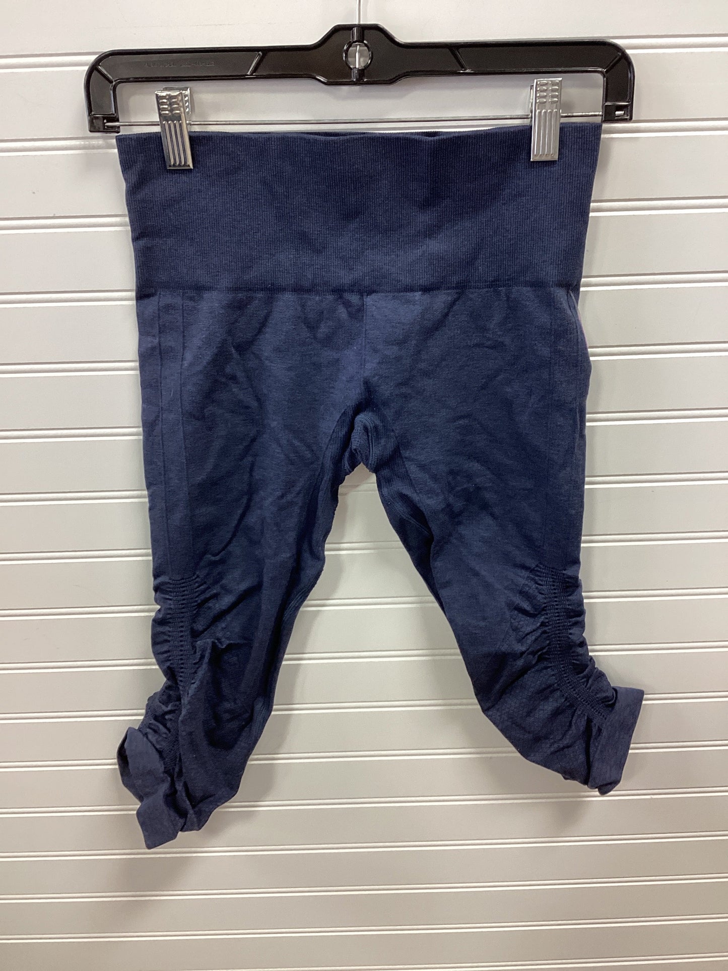 Athletic Leggings Capris By Lululemon In Navy, Size:S
