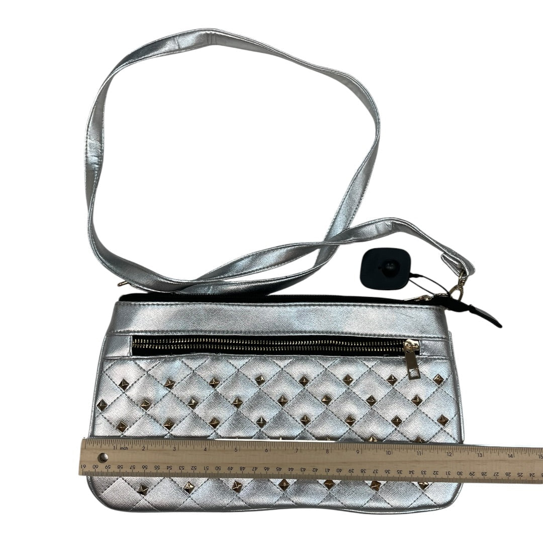 Handbag By Clothes Mentor In Gold & Silver, Size:Small