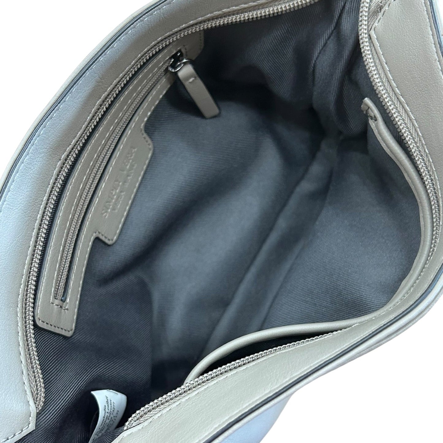 Crossbody By Simply Vera, Size: Medium