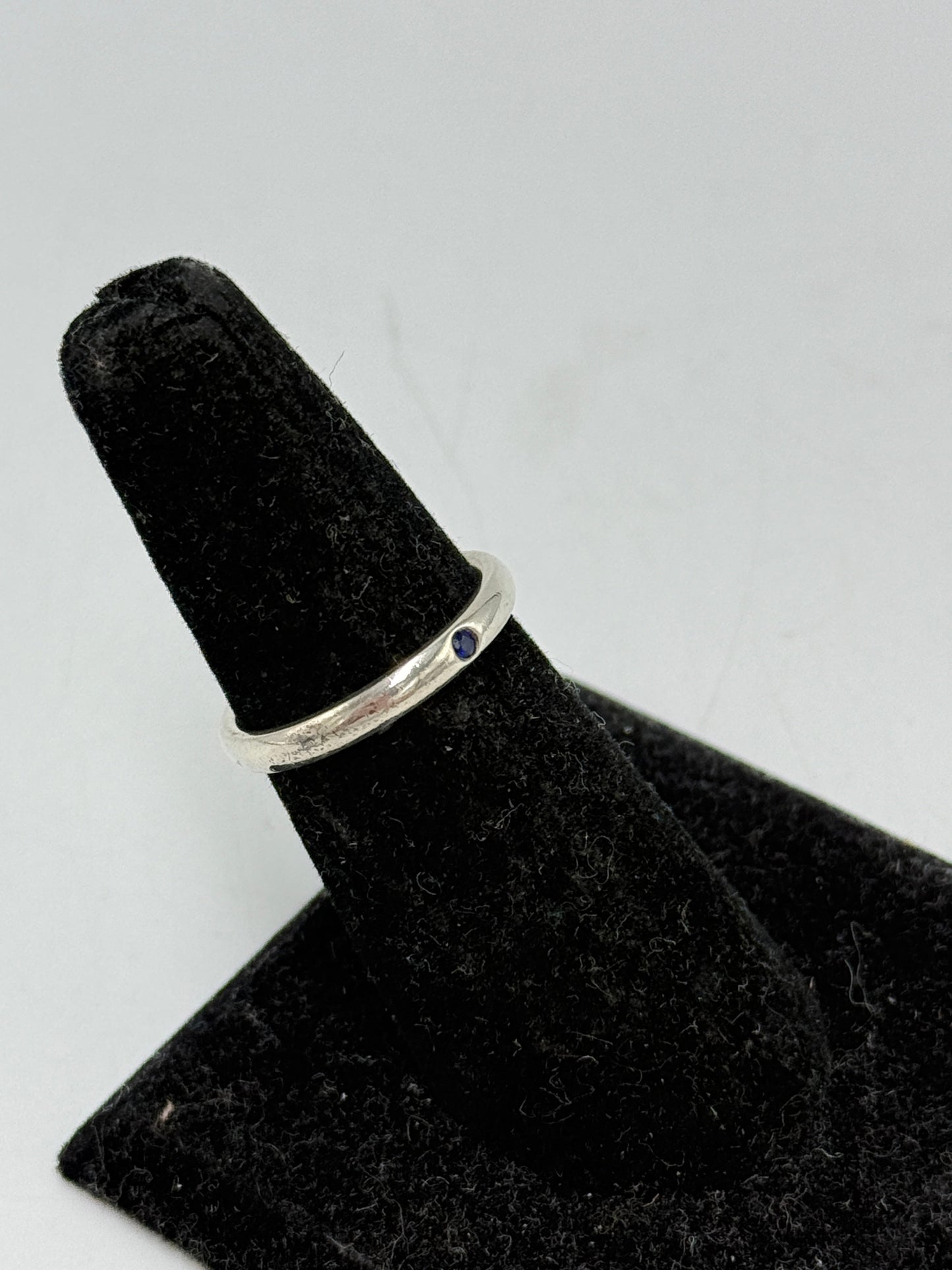 Tiffany & Company Elsa Peretti Sapphire Stacking Band Luxury Ring, Size: 7.5