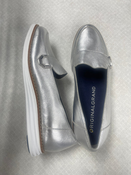 Shoes Flats By Cole-Haan In Silver, Size:5.5