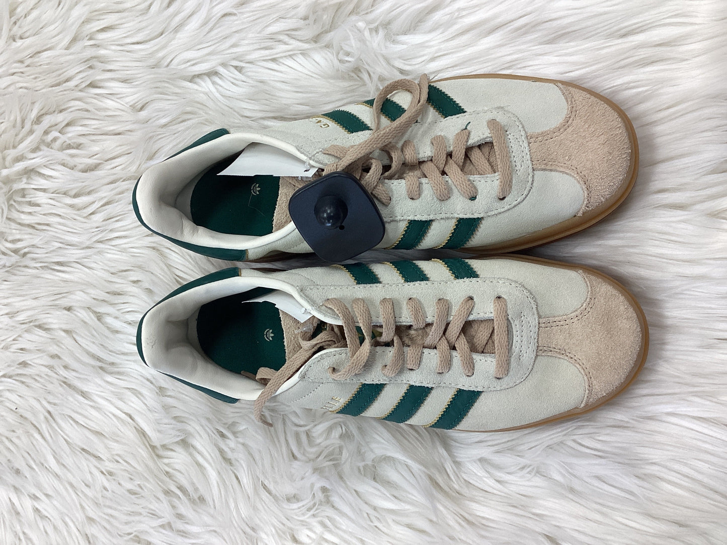 Shoes Sneakers By Adidas In Cream & Green, Size:7.5