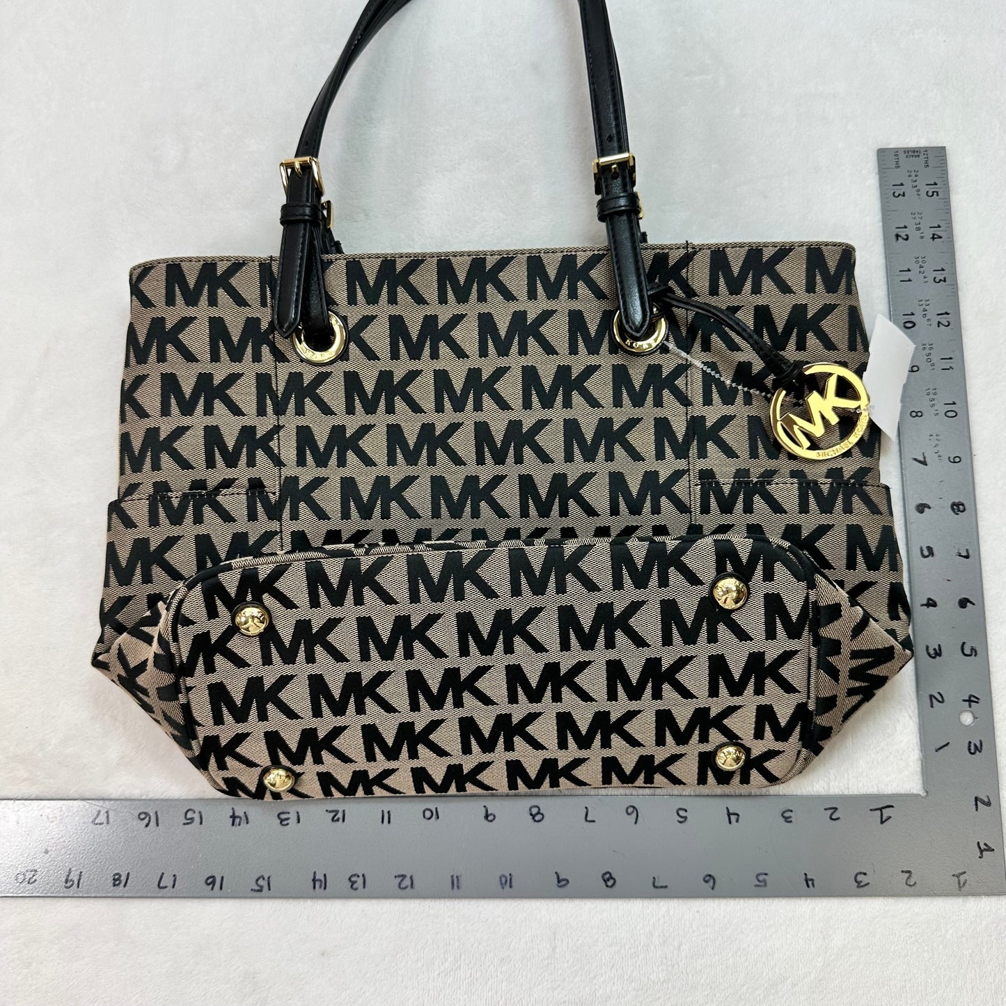 Handbag Designer By Michael Kors, Size: Medium