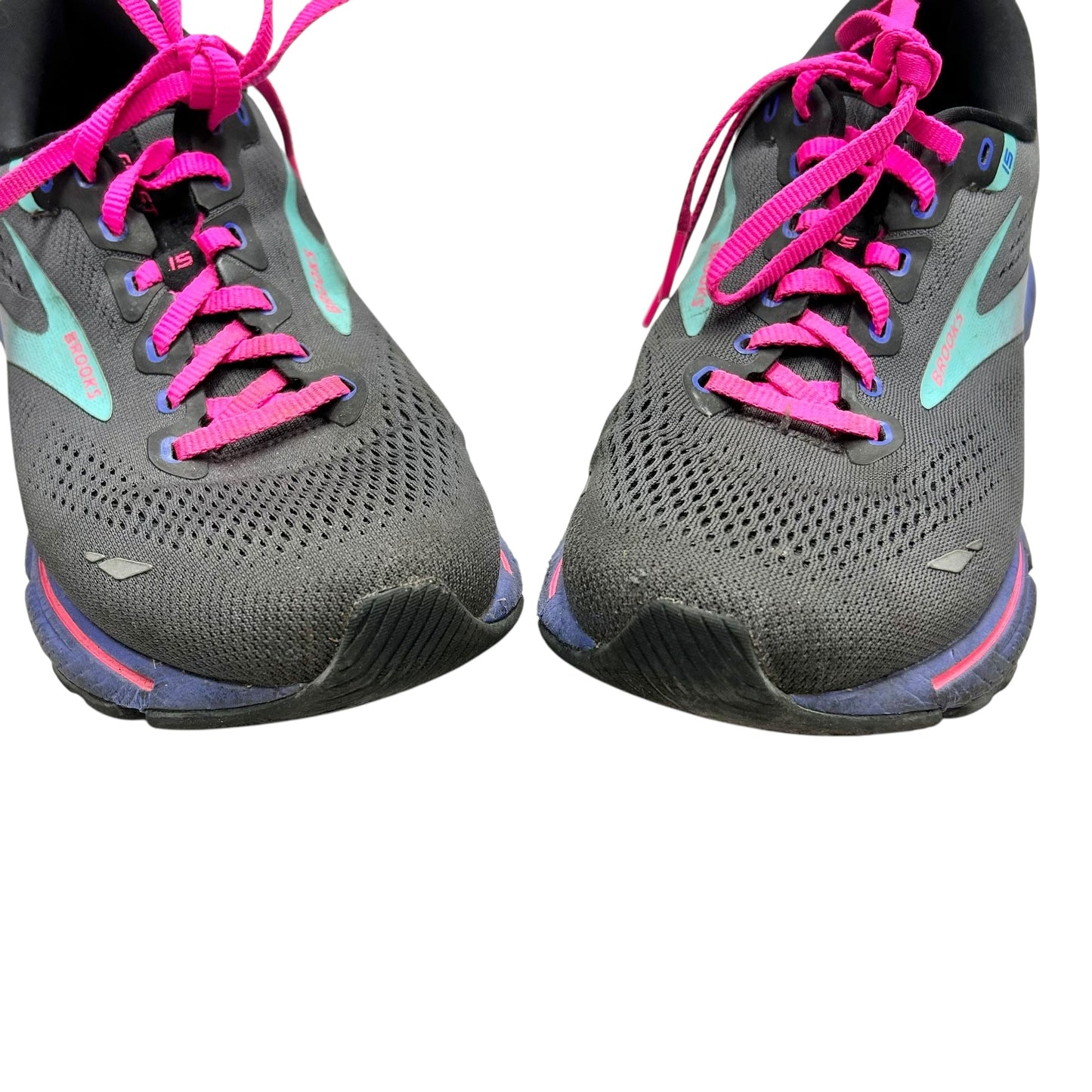 SHOES ATHLETIC by BROOKS In GREY & PINK, Size: 9.5