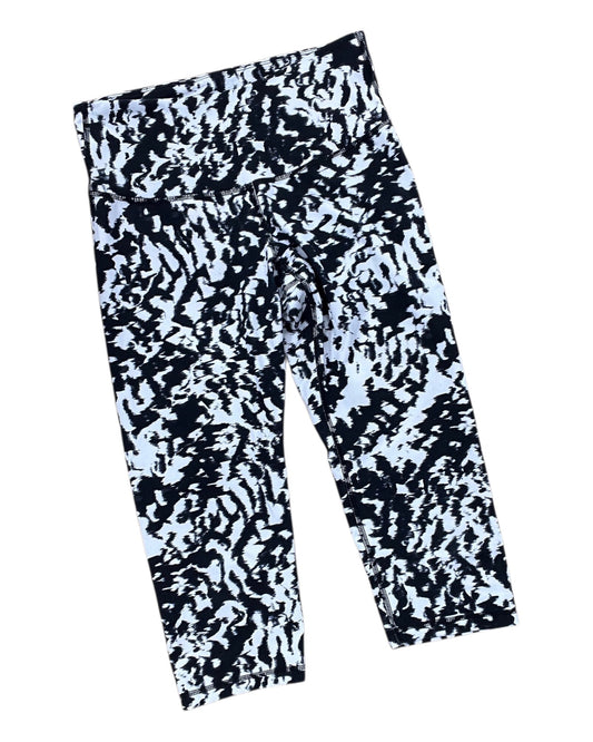 Athletic Leggings Capris By Old Navy In Black & White, Size:L