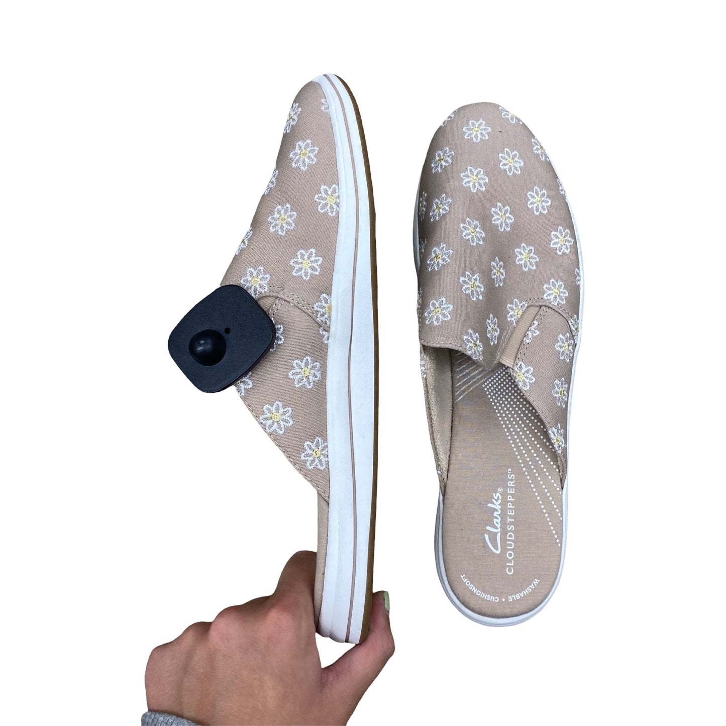 Shoes Flats By Clarks In Floral Print, Size:11
