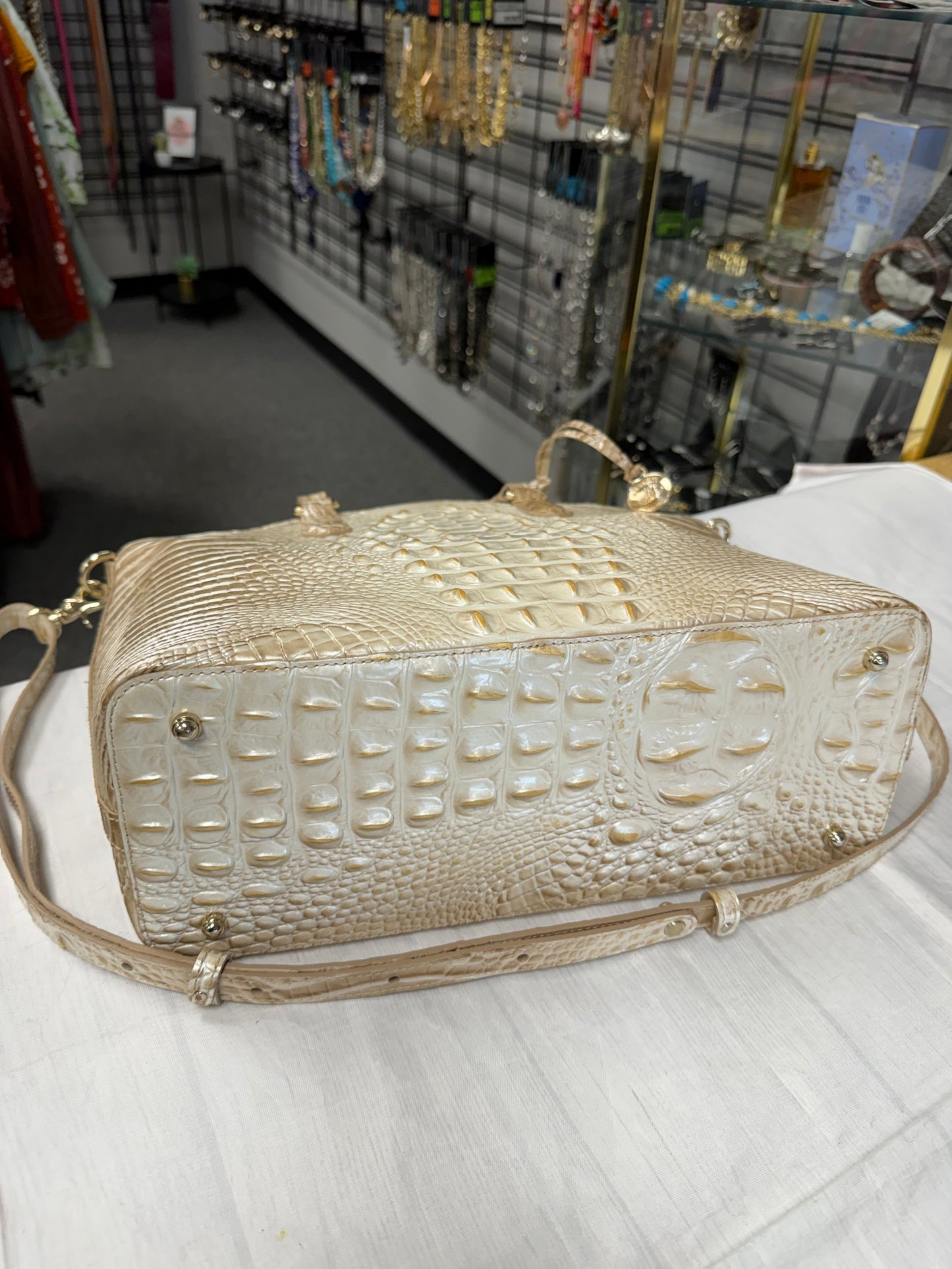 Handbag Designer By Brahmin In Tan, Size:Large