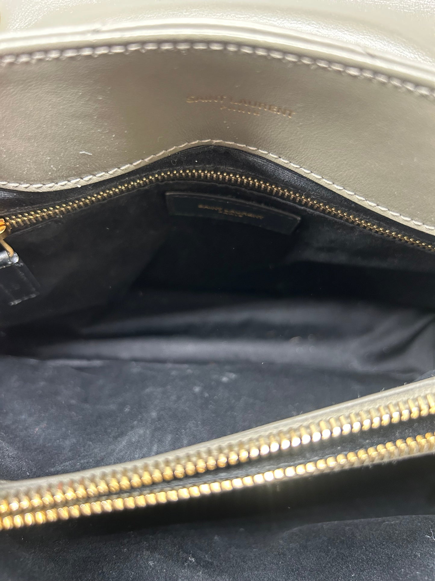 Handbag Luxury Designer By Yves Saint Laurent, Size: Large