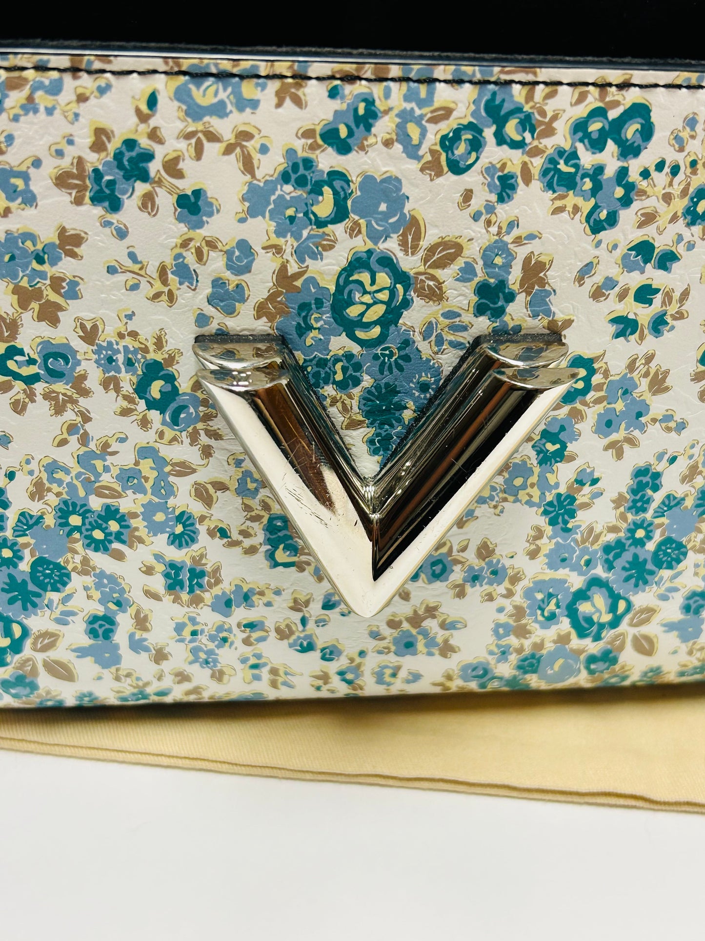 Handbag Luxury Designer By Louis Vuitton